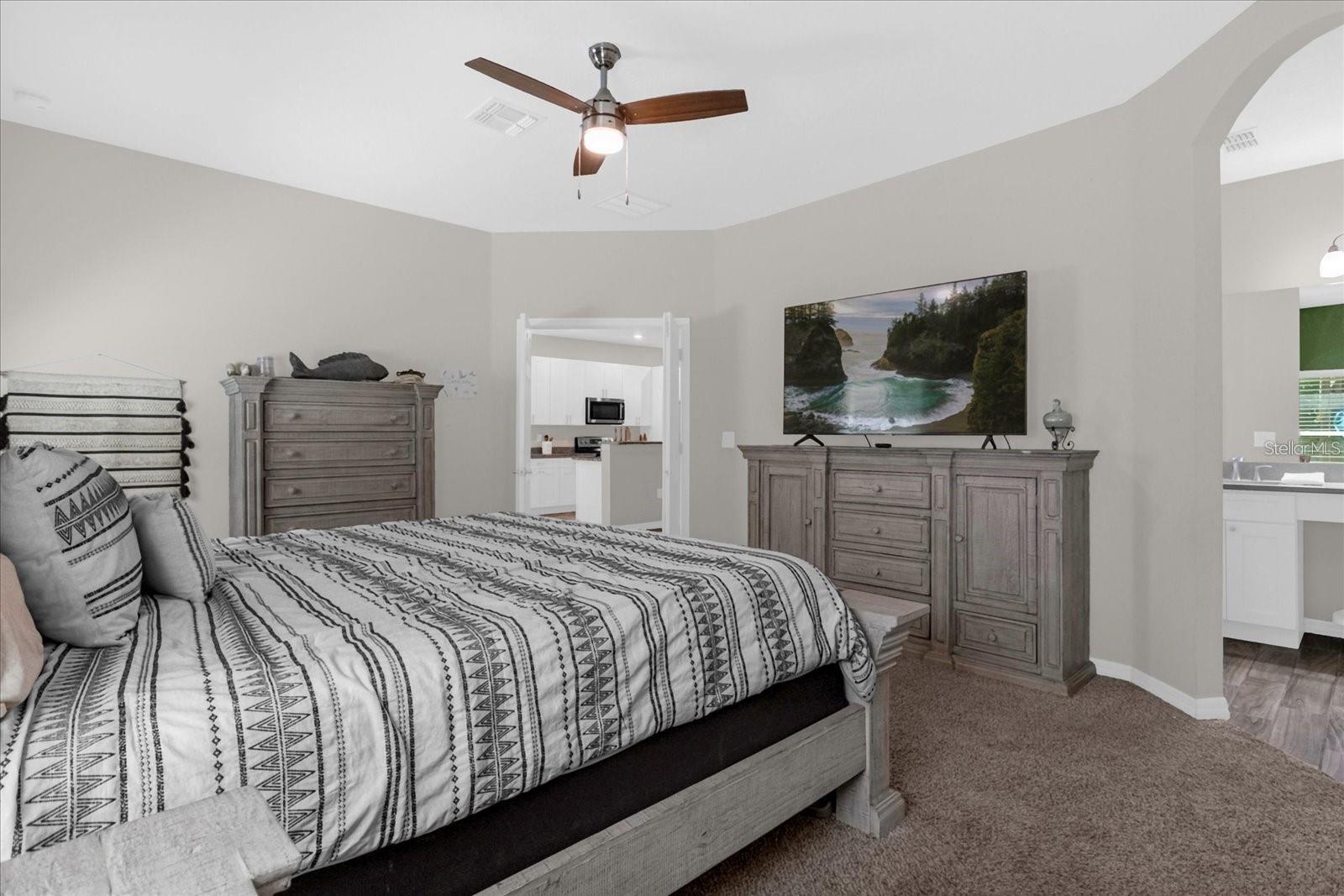 36029 MICHIGAN DR, EUSTIS, FL, 32736