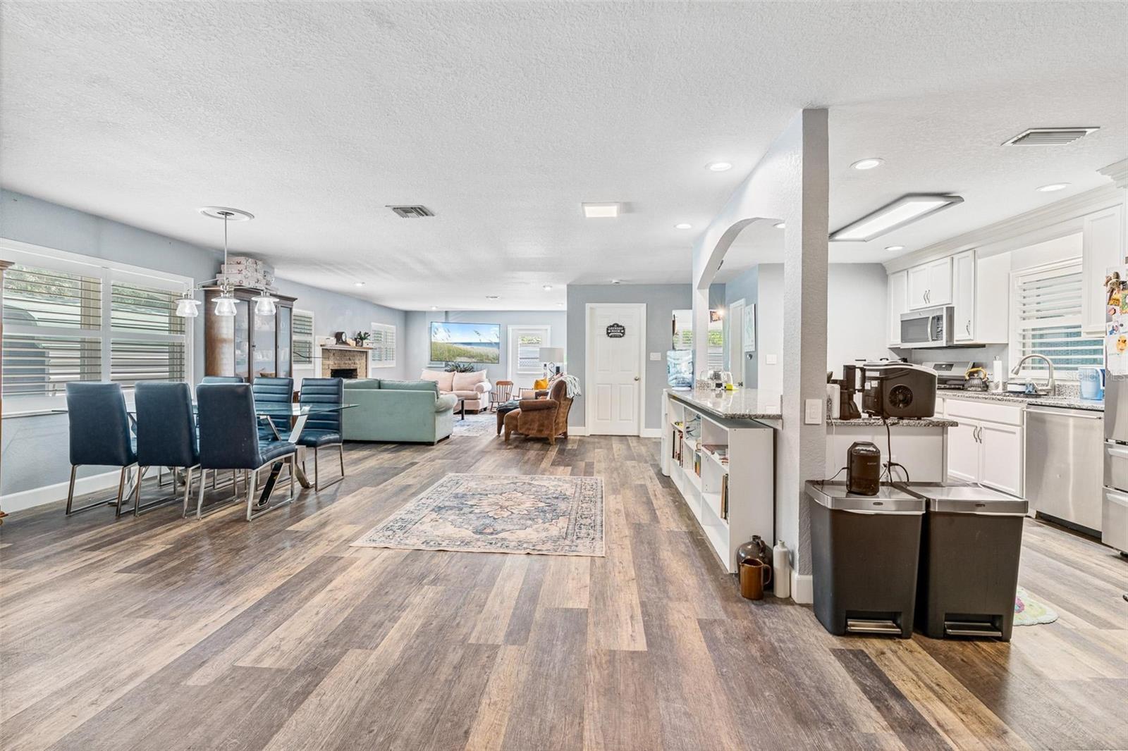 19094 SE 162ND ST, WEIRSDALE, FL, 32195