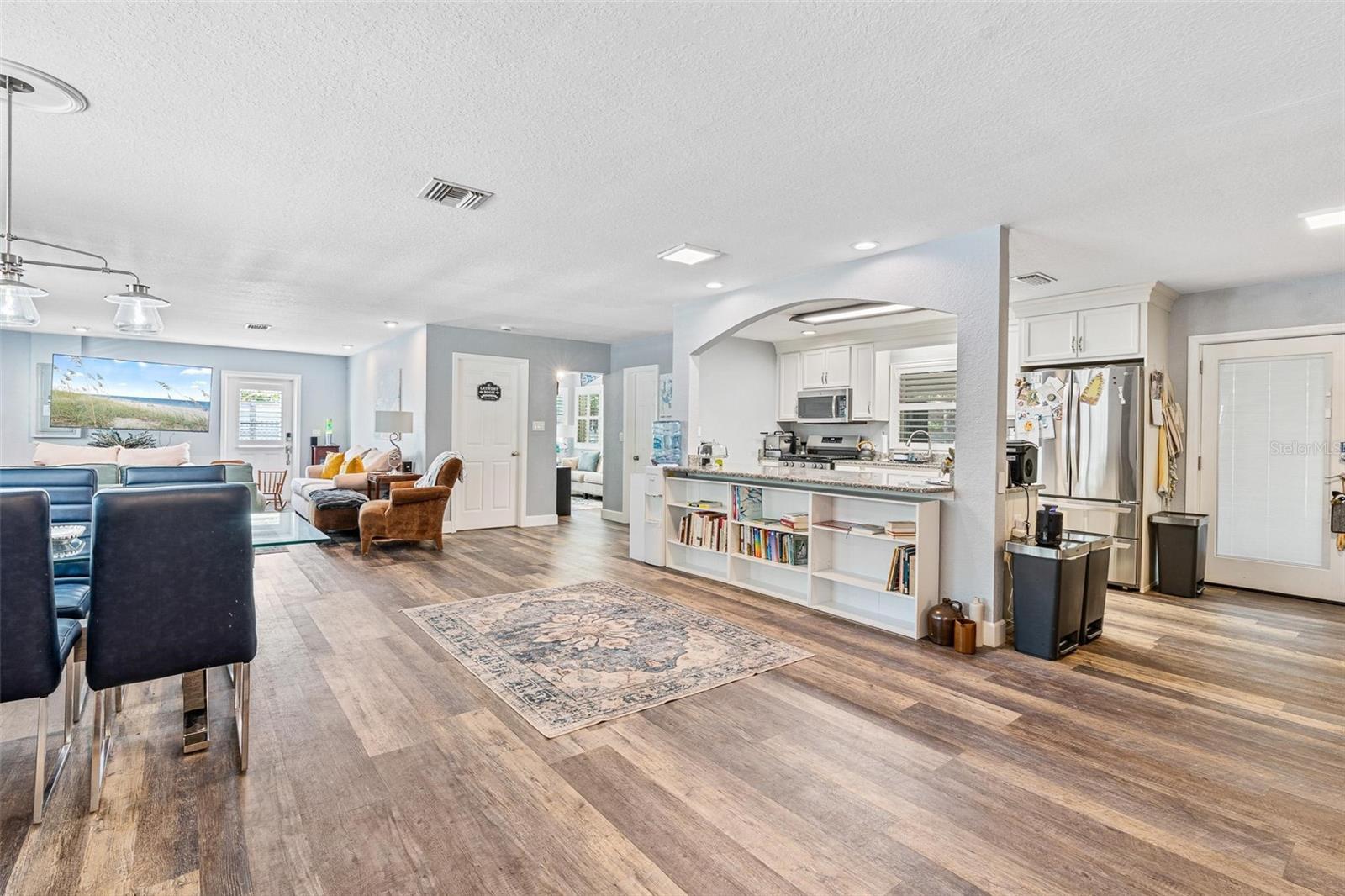 19094 SE 162ND ST, WEIRSDALE, FL, 32195