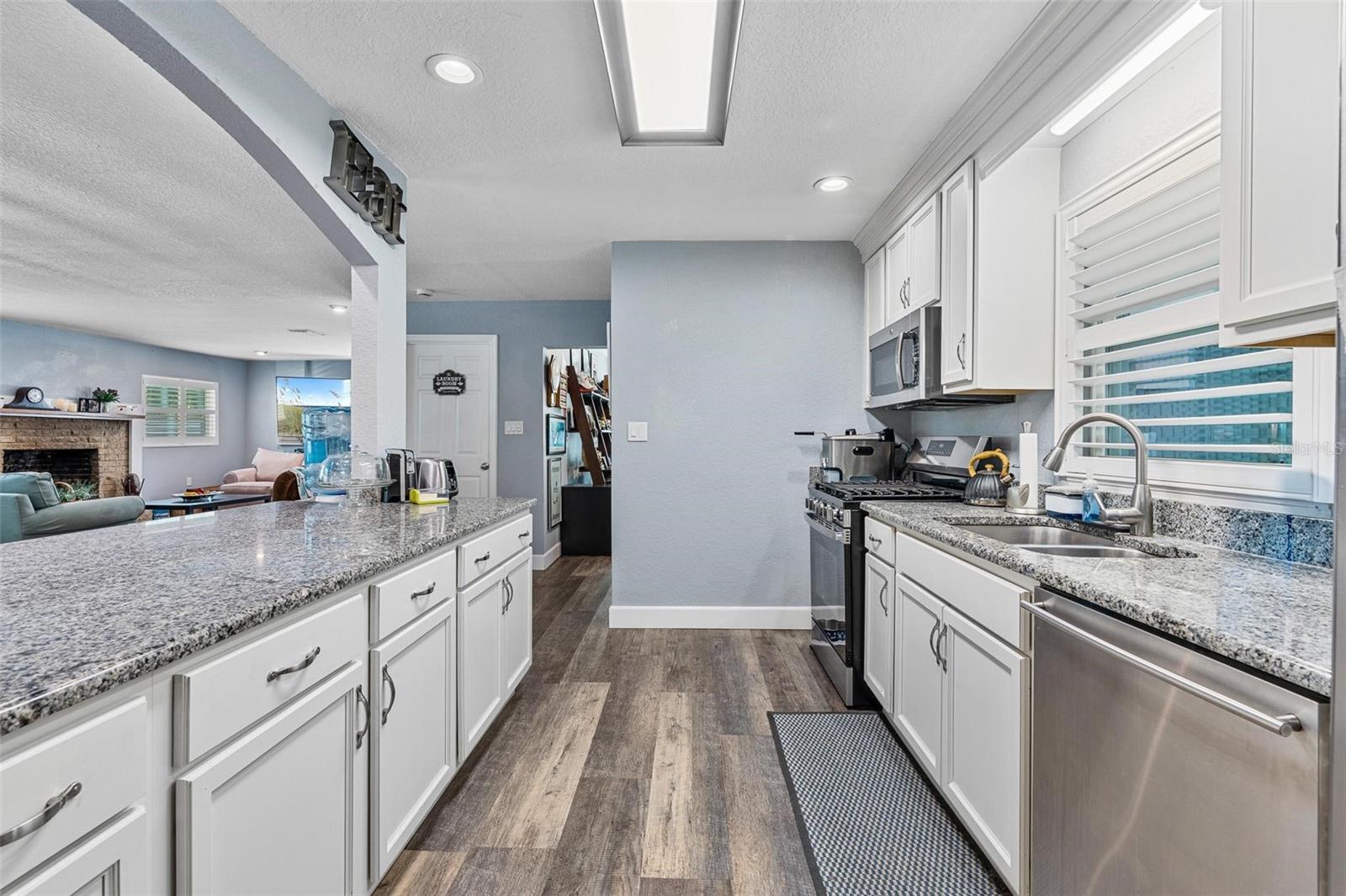 19094 SE 162ND ST, WEIRSDALE, FL, 32195