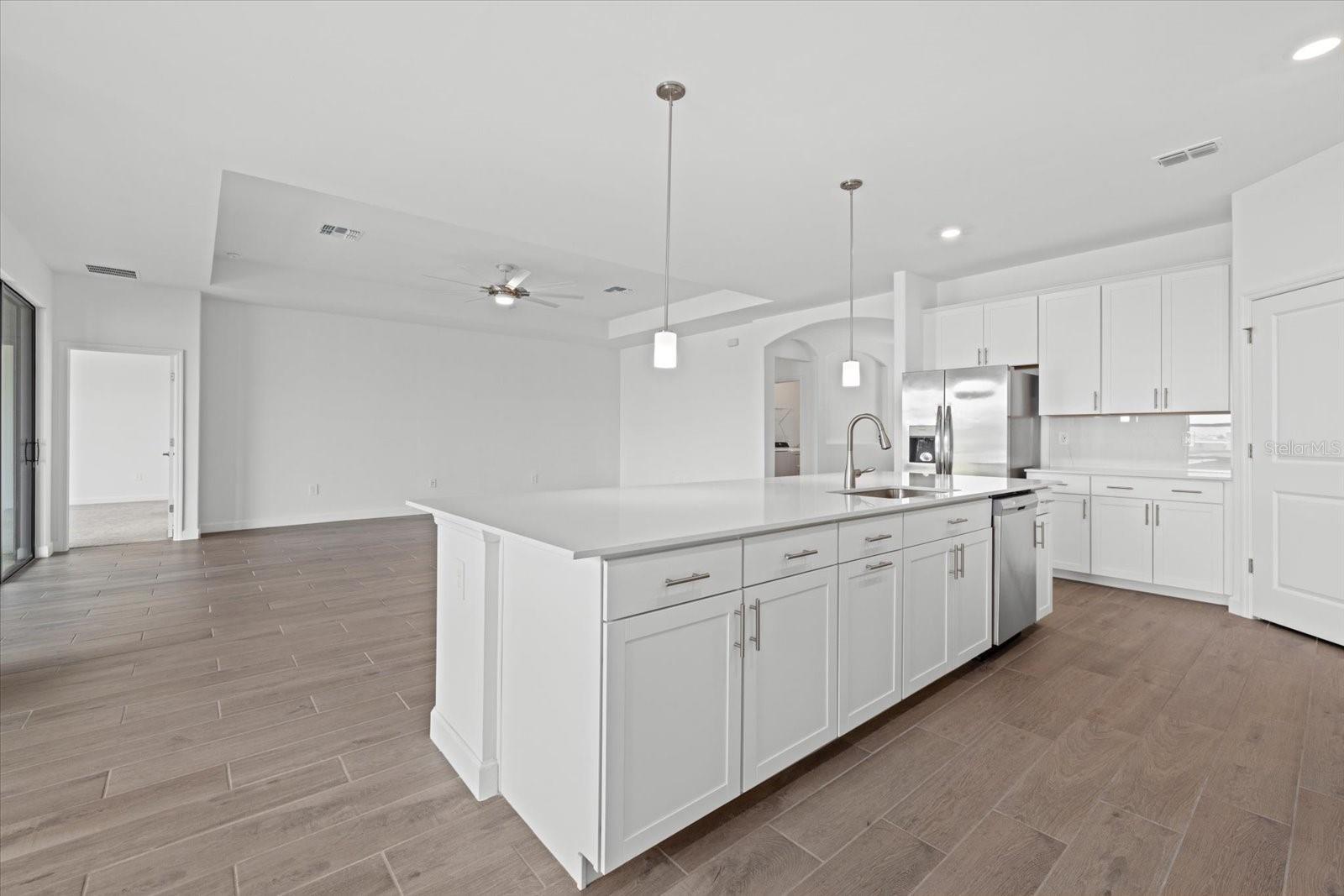 15012 SEA SALT WAY, LAKEWOOD RANCH, FL, 34211