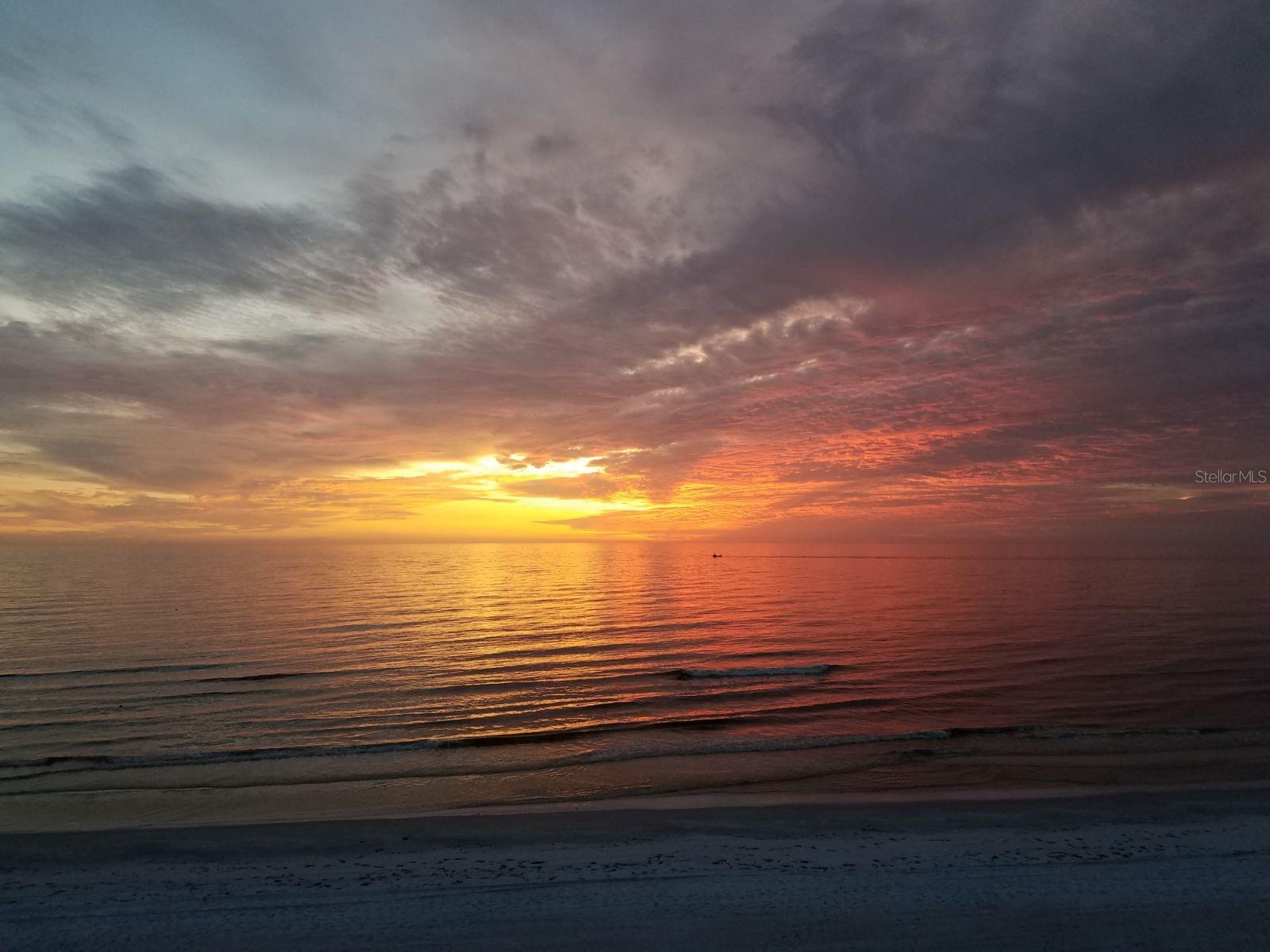 18650 GULF BLVD #604, INDIAN SHORES, FL, 33785