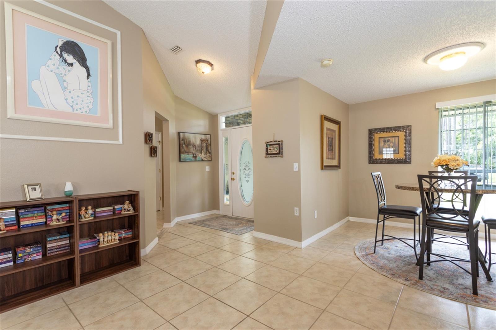 4 ESSINGTON LN, PALM COAST, FL, 32164