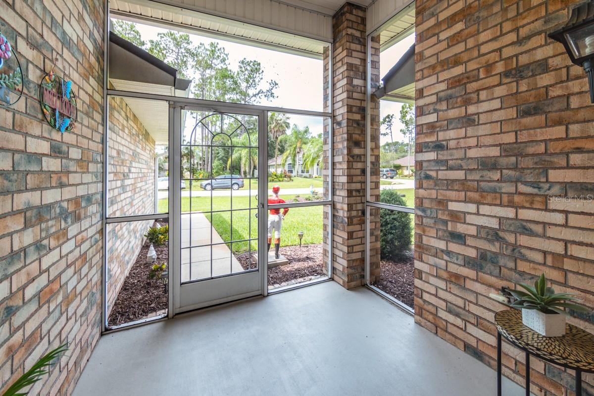 4 ESSINGTON LN, PALM COAST, FL, 32164