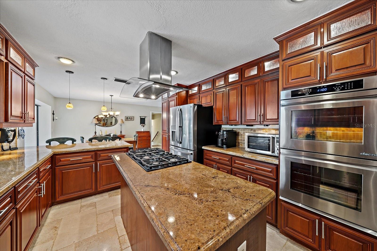 A4658087 Property Photo