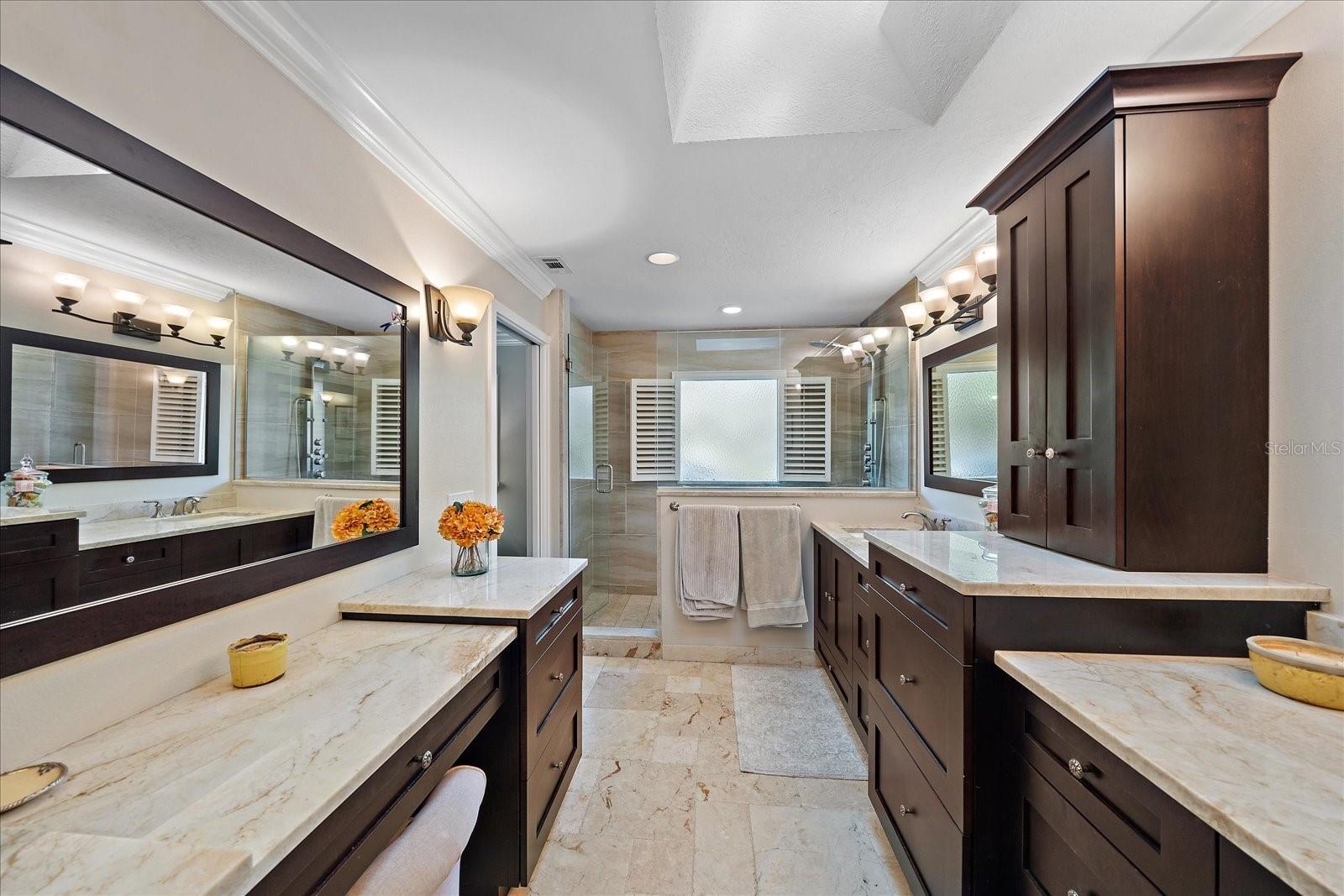 A4658087 Property Photo