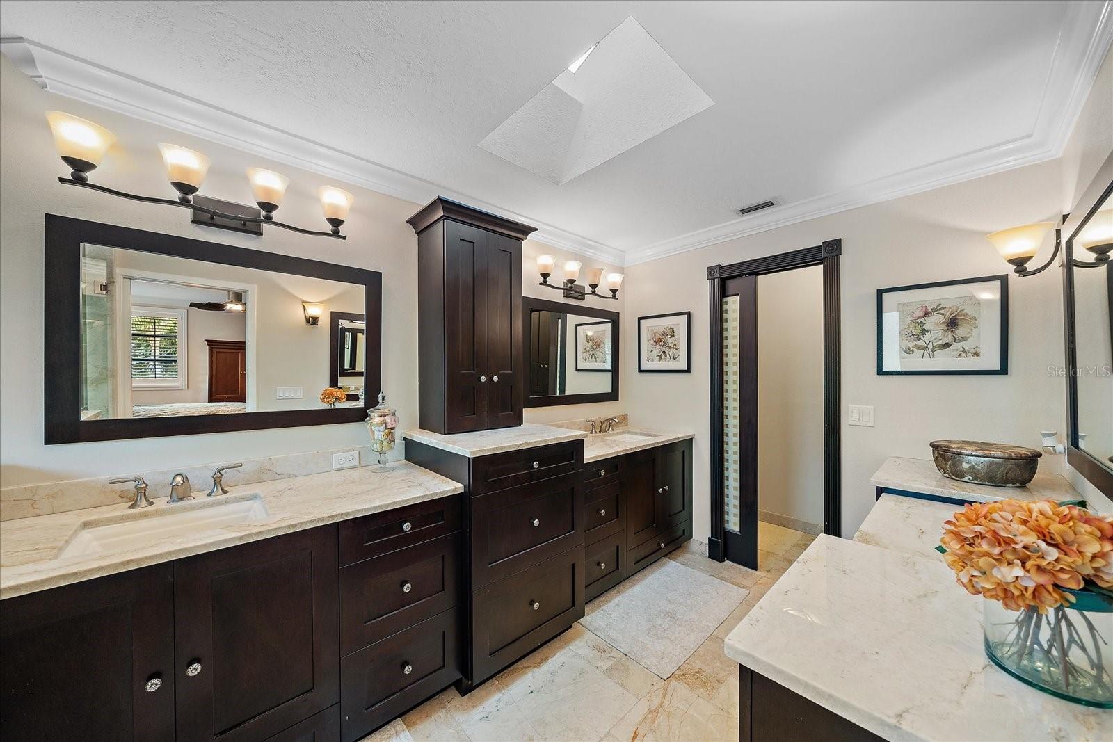 A4658087 Property Photo