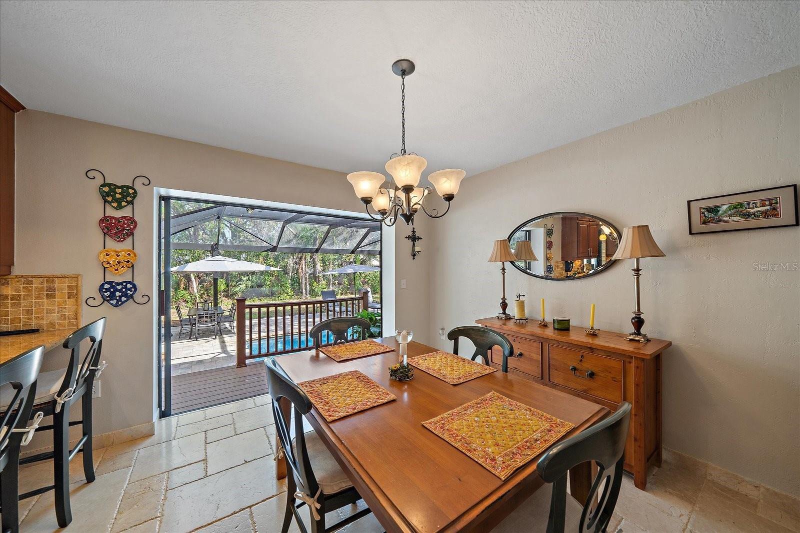 A4658087 Property Photo