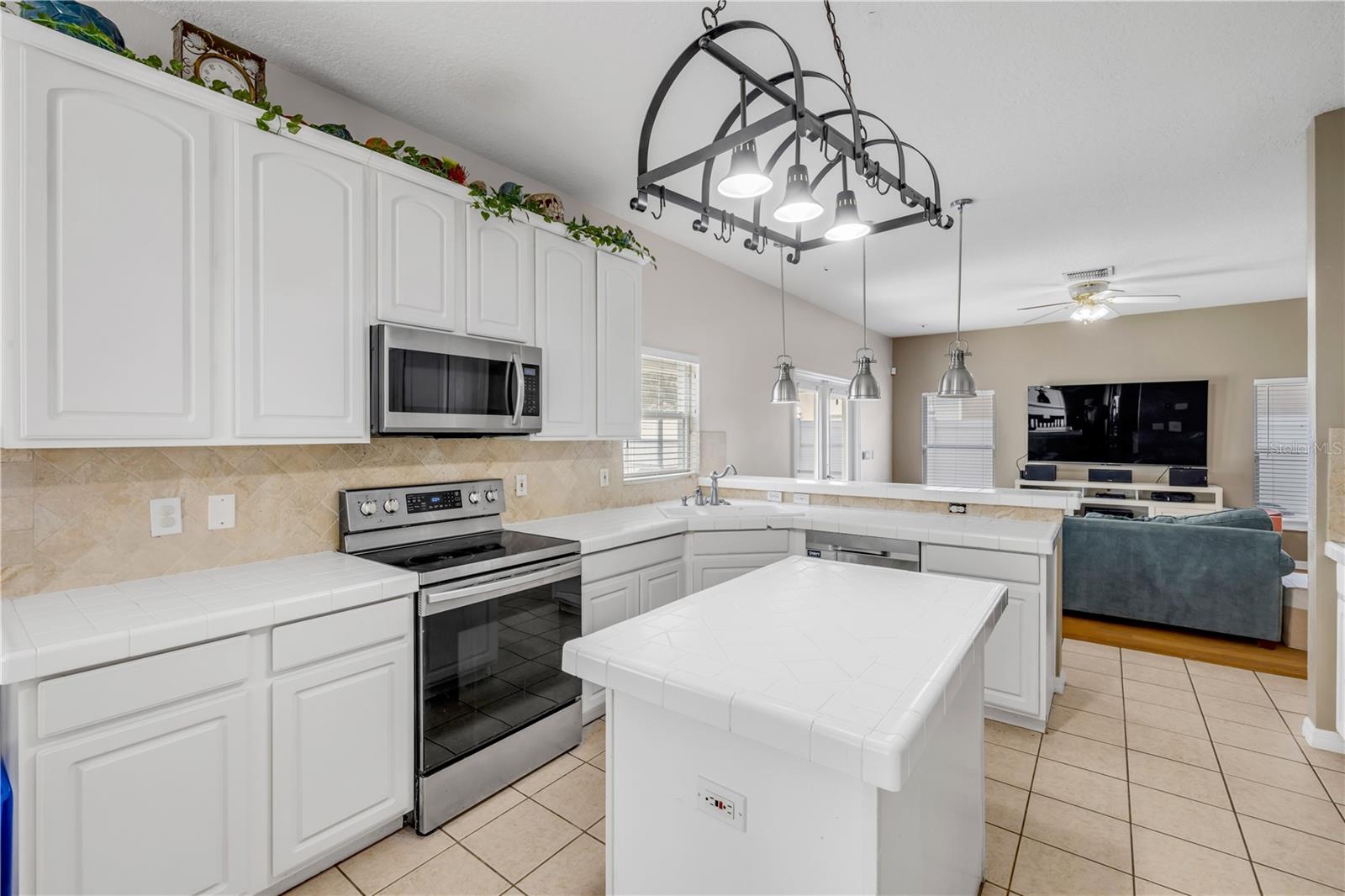 6710 SUNQUEST DR, ORLANDO, FL, 32835