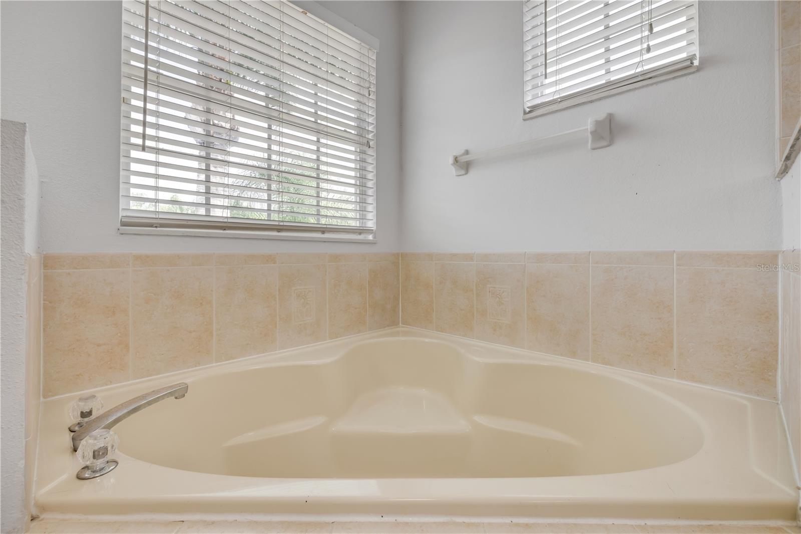 6710 SUNQUEST DR, ORLANDO, FL, 32835