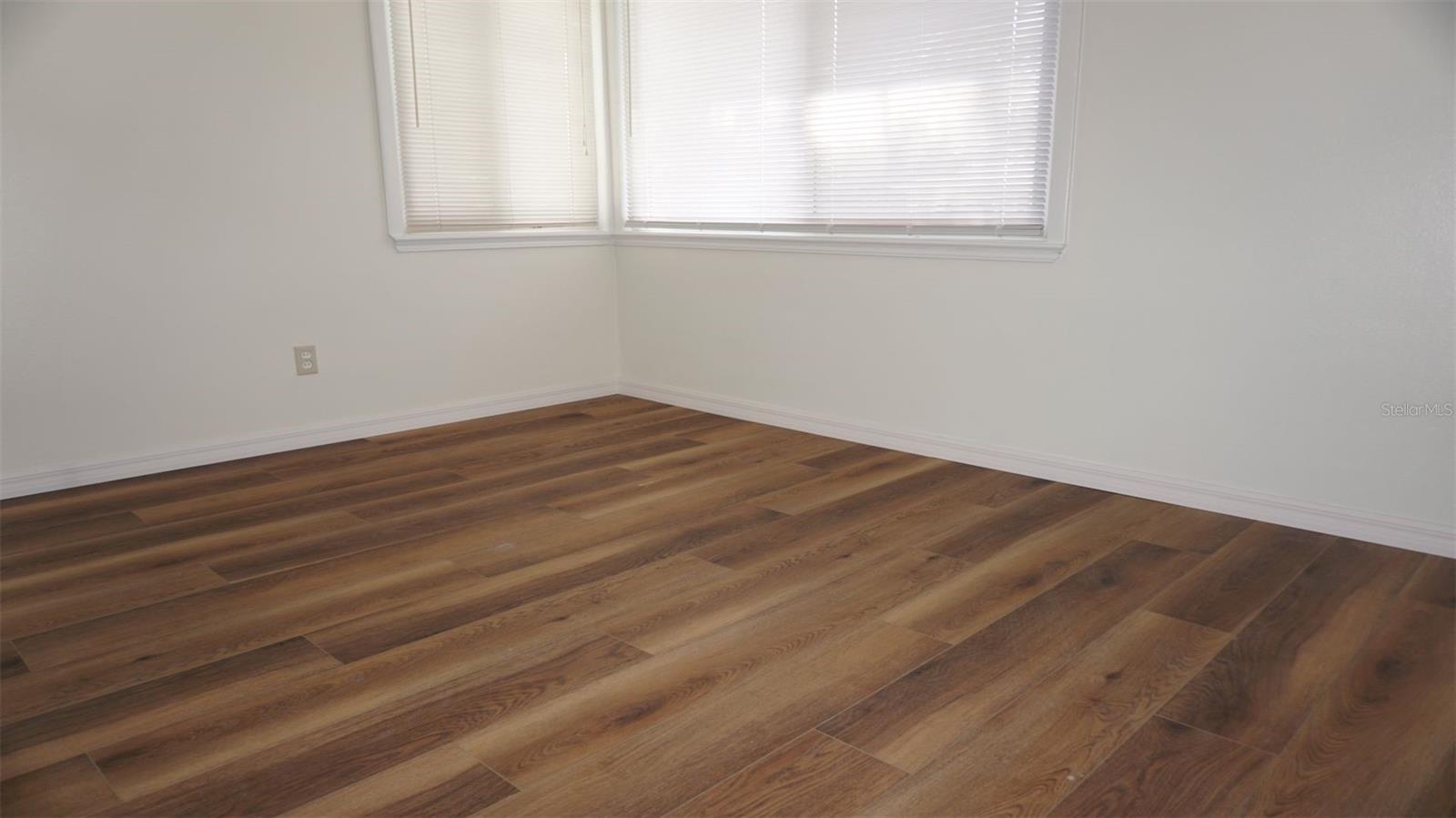 717 75TH ST N, ST PETERSBURG, FL, 33710