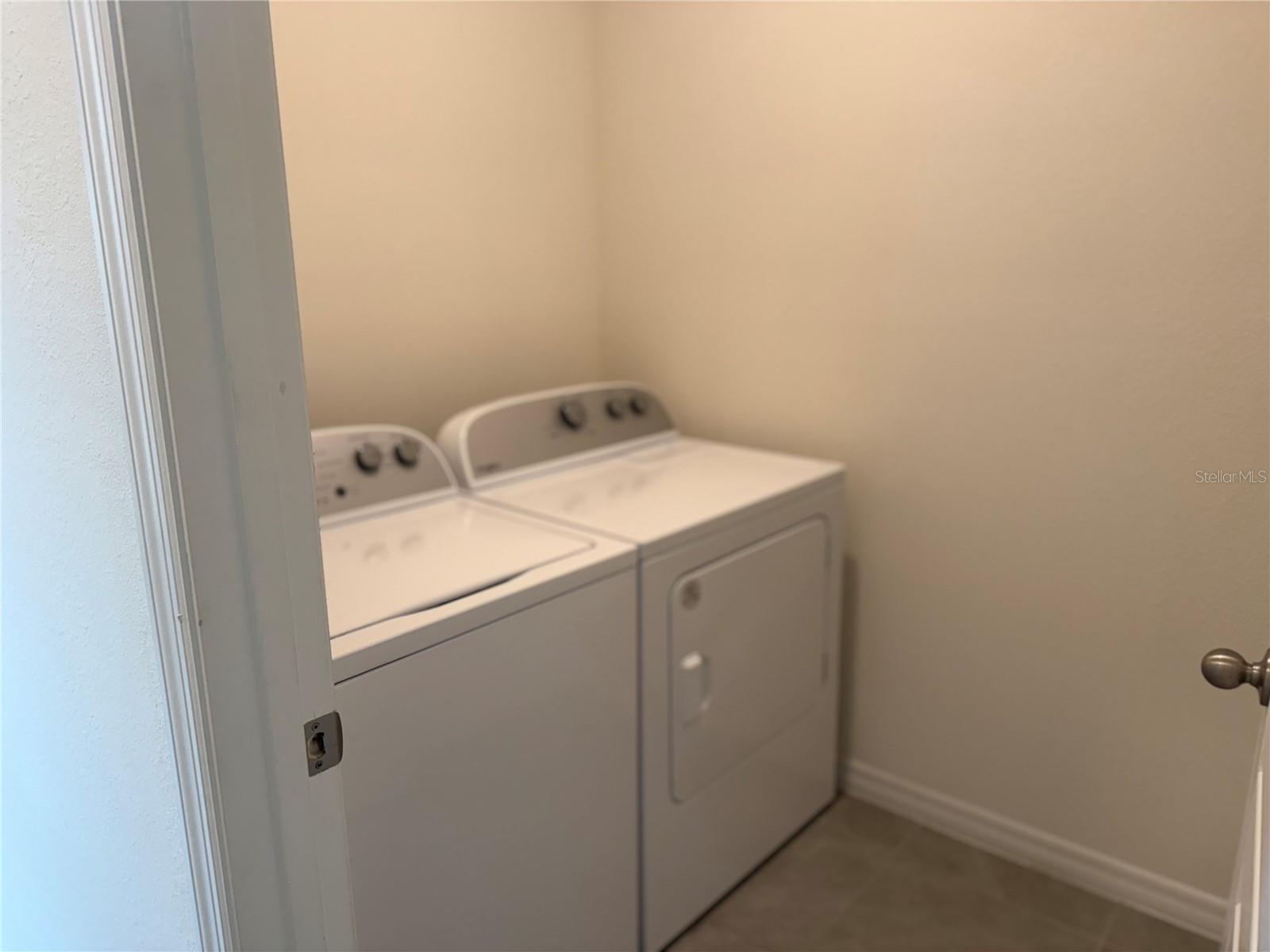 2646 ANGEL FALLS DR, DAVENPORT, FL, 33837