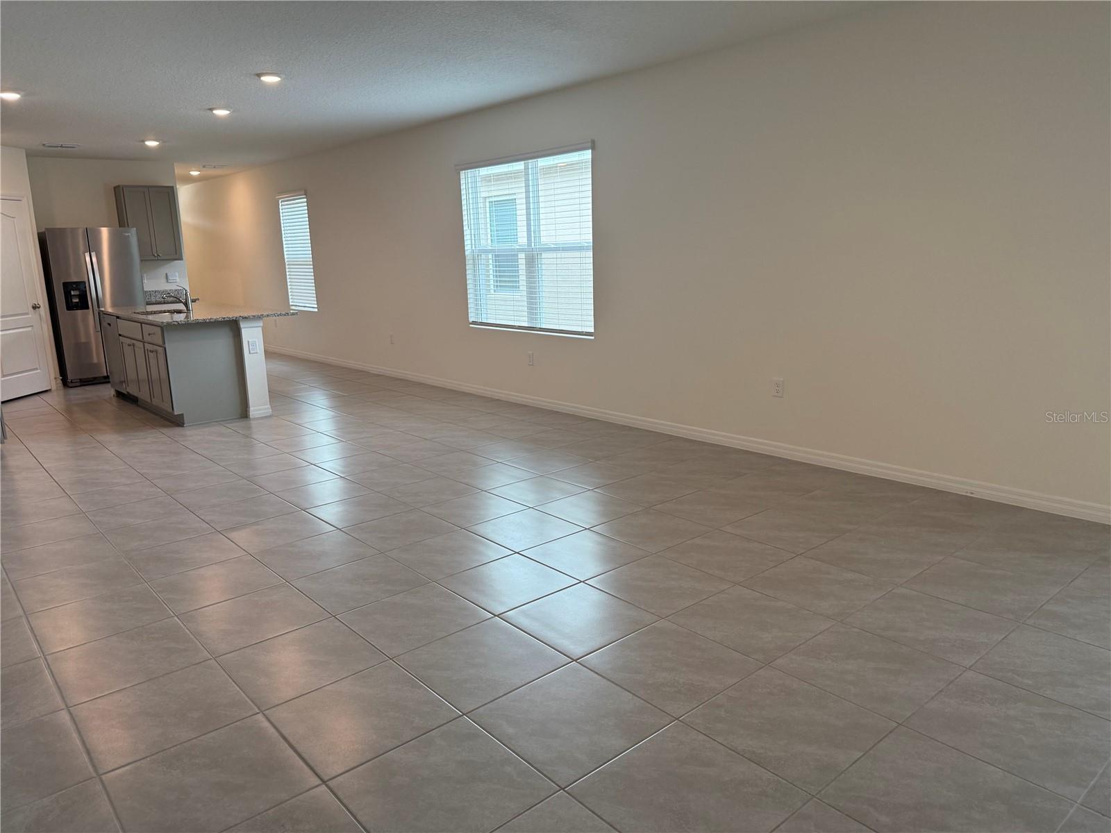 2646 ANGEL FALLS DR, DAVENPORT, FL, 33837