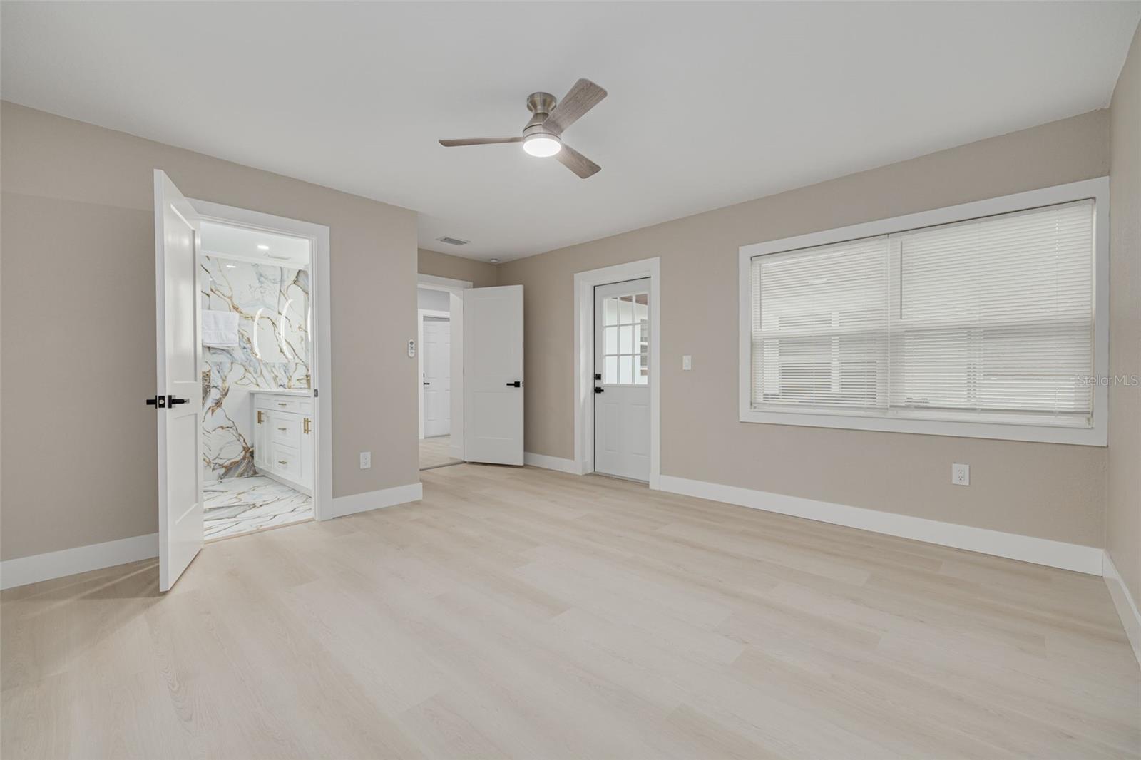 912 PINEVIEW AVE, CLEARWATER, FL, 33756