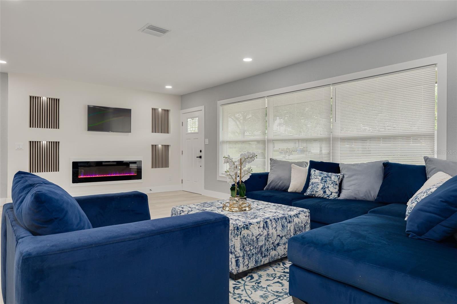 912 PINEVIEW AVE, CLEARWATER, FL, 33756