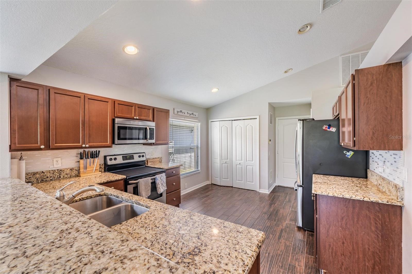 1948 BLANCHARD CT, WESLEY CHAPEL, FL, 33543