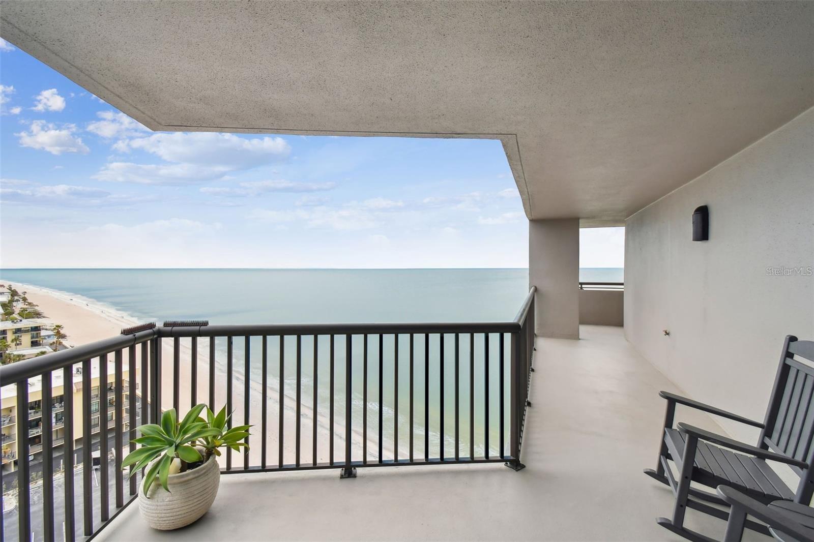 1660 GULF BLVD #PH1, CLEARWATER BEACH, FL, 33767