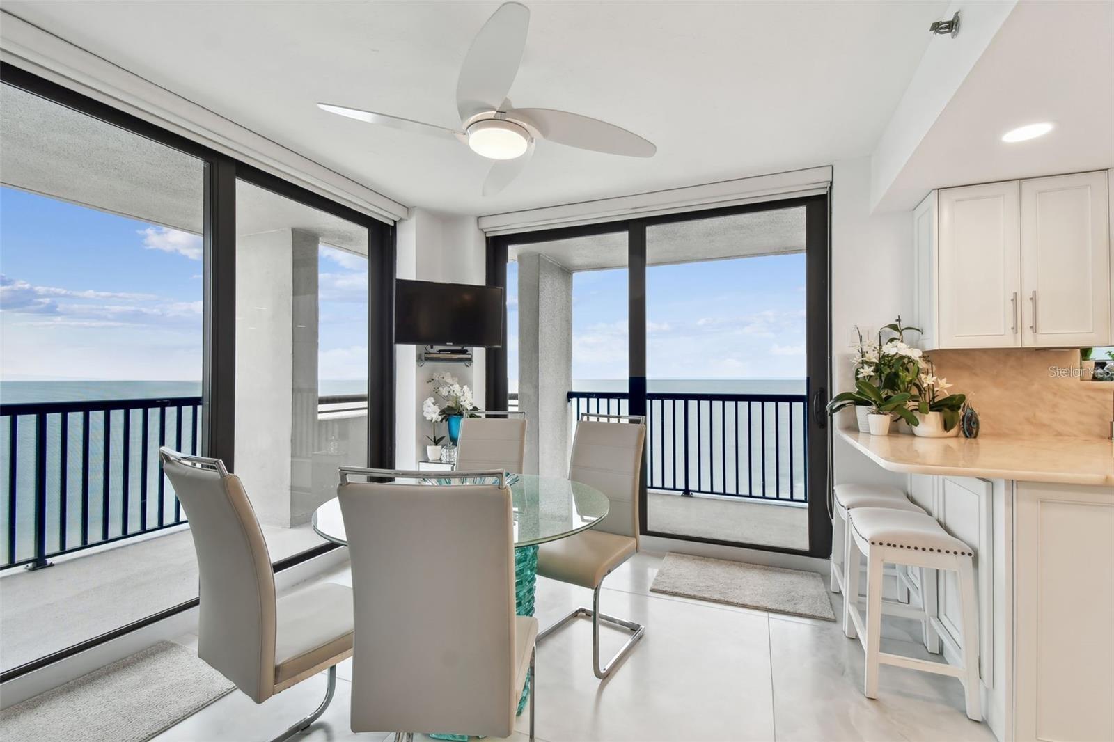 1660 GULF BLVD #PH1, CLEARWATER BEACH, FL, 33767