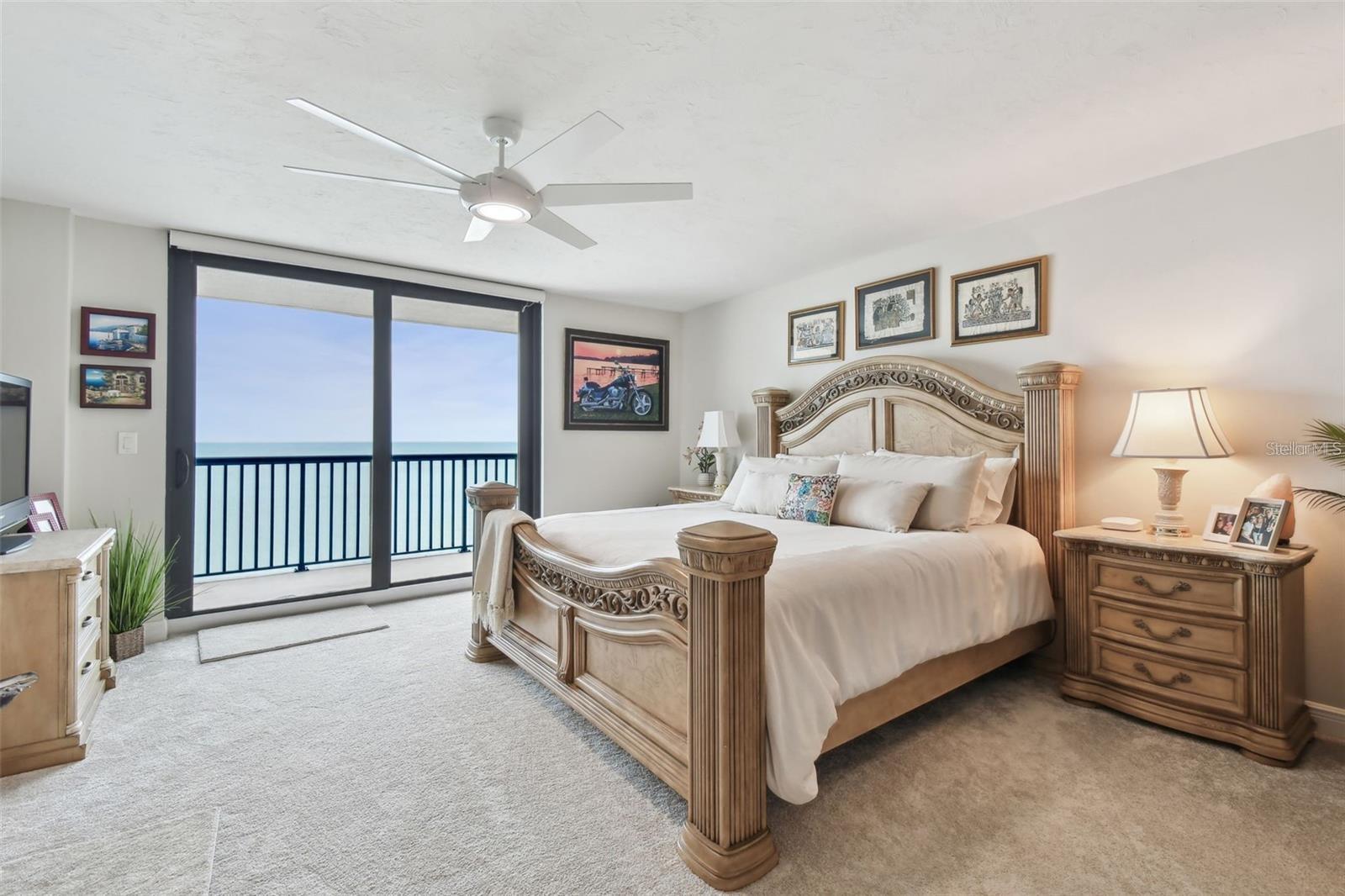 1660 GULF BLVD #PH1, CLEARWATER BEACH, FL, 33767