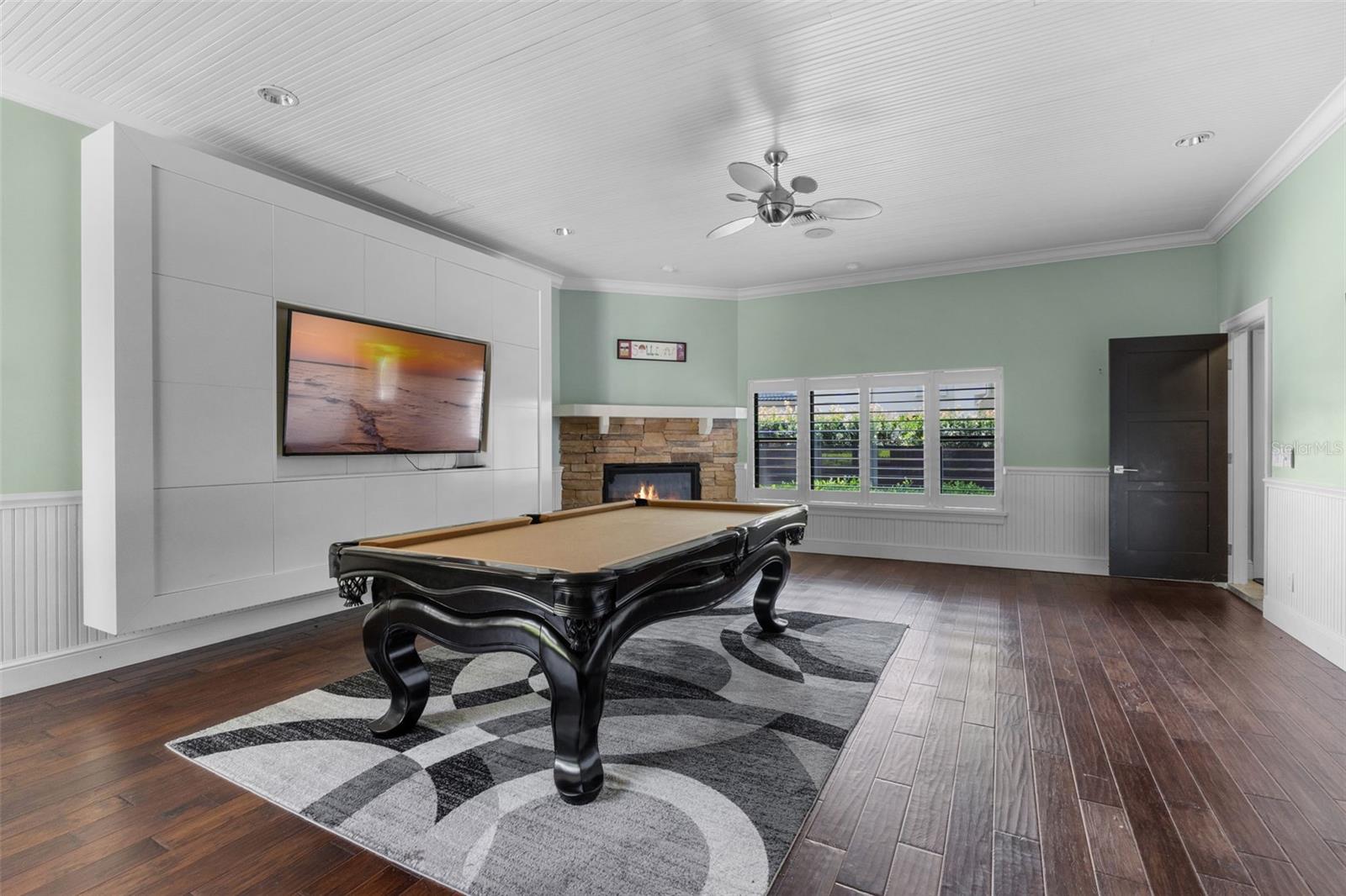 O6324706 Property Photo