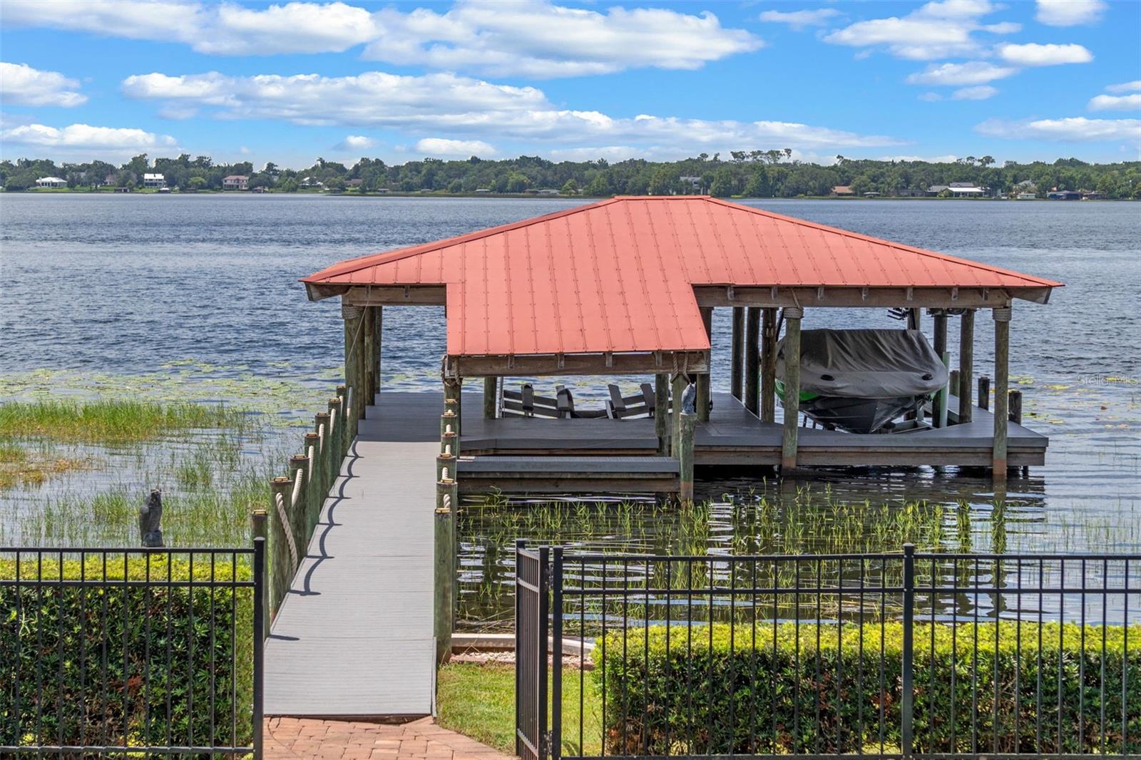 O6324706 Property Photo