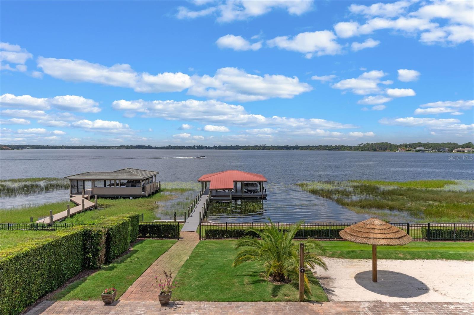 O6324706 Property Photo