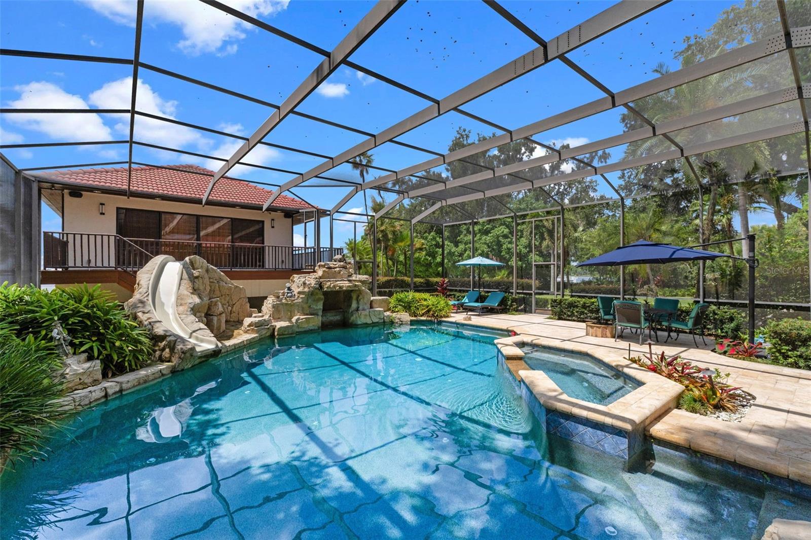 O6324706 Property Photo