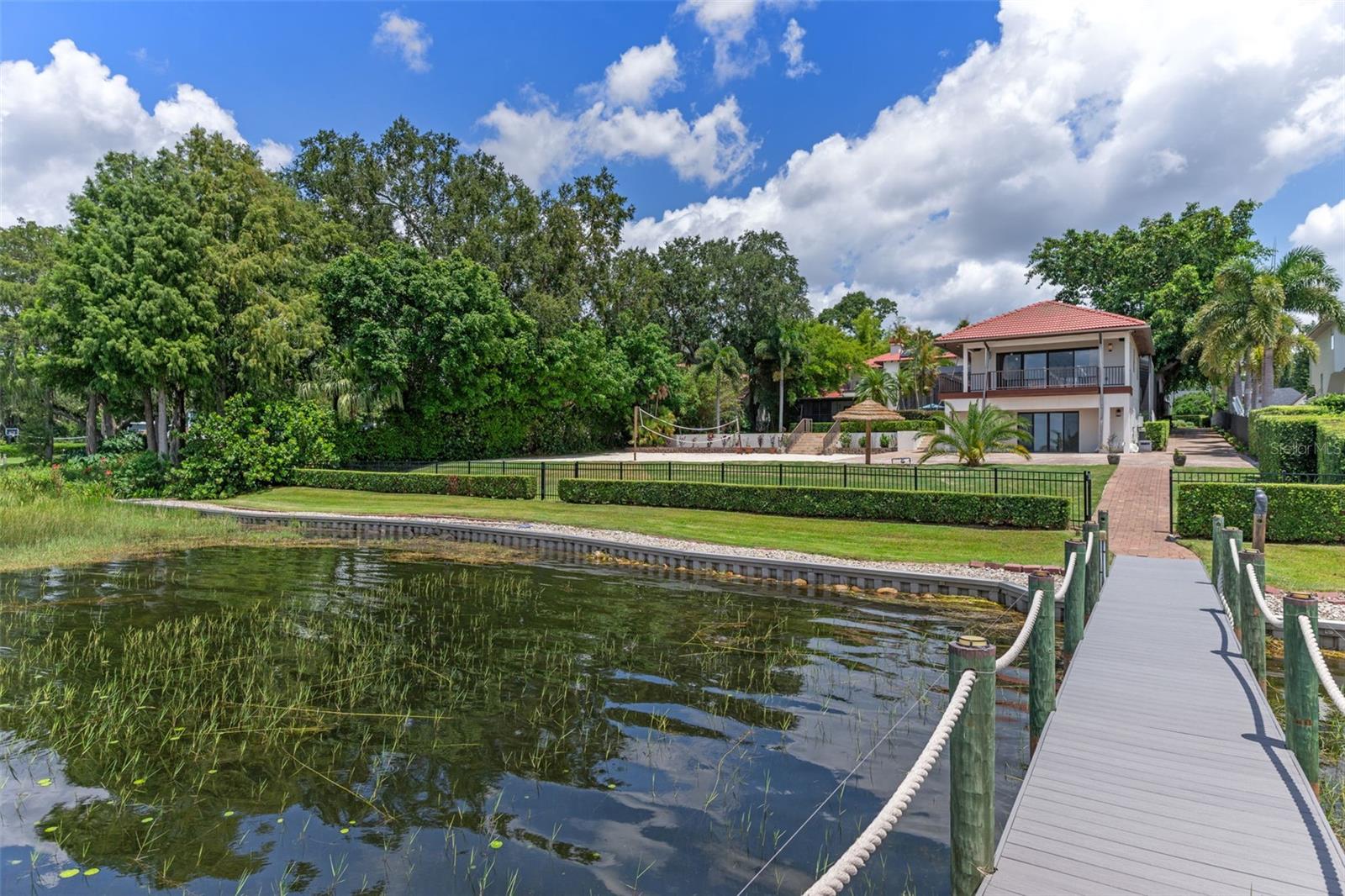 O6324706 Property Photo