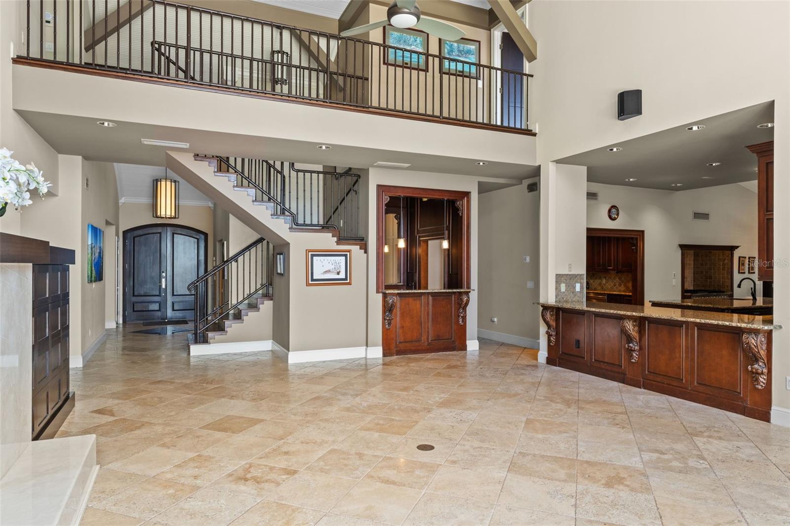 O6324706 Property Photo