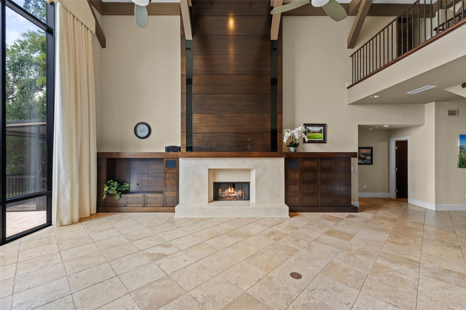 O6324706 Property Photo