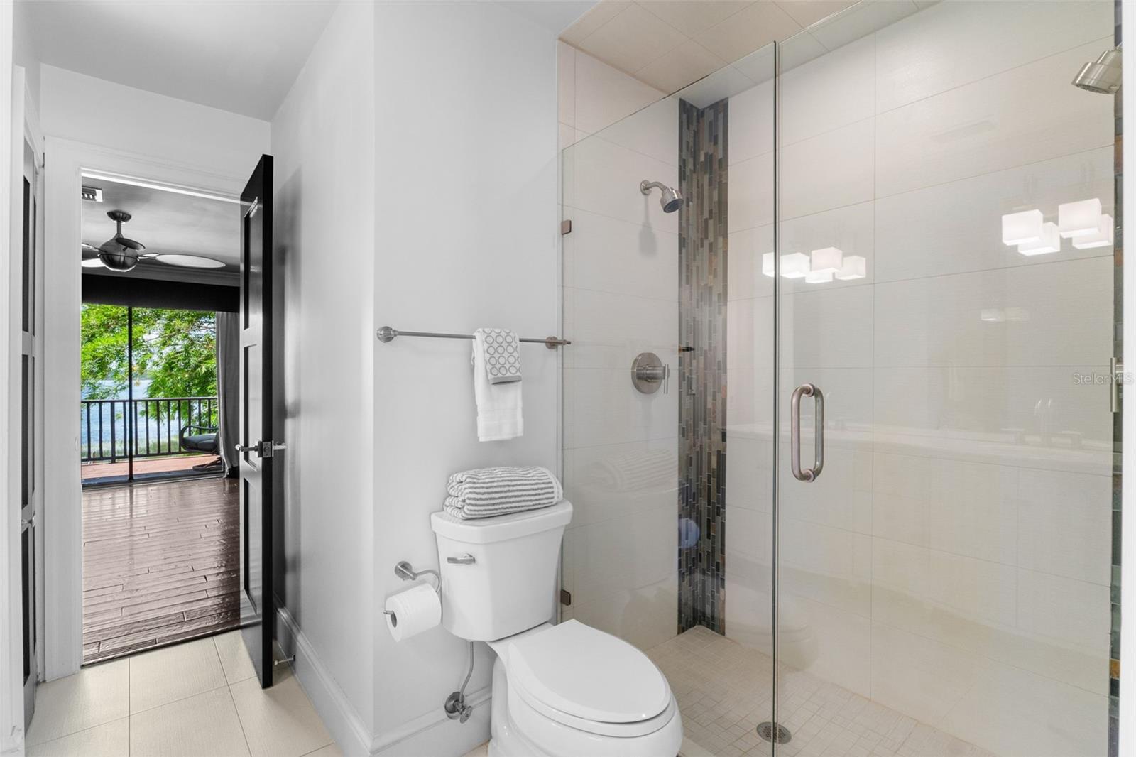 O6324706 Property Photo