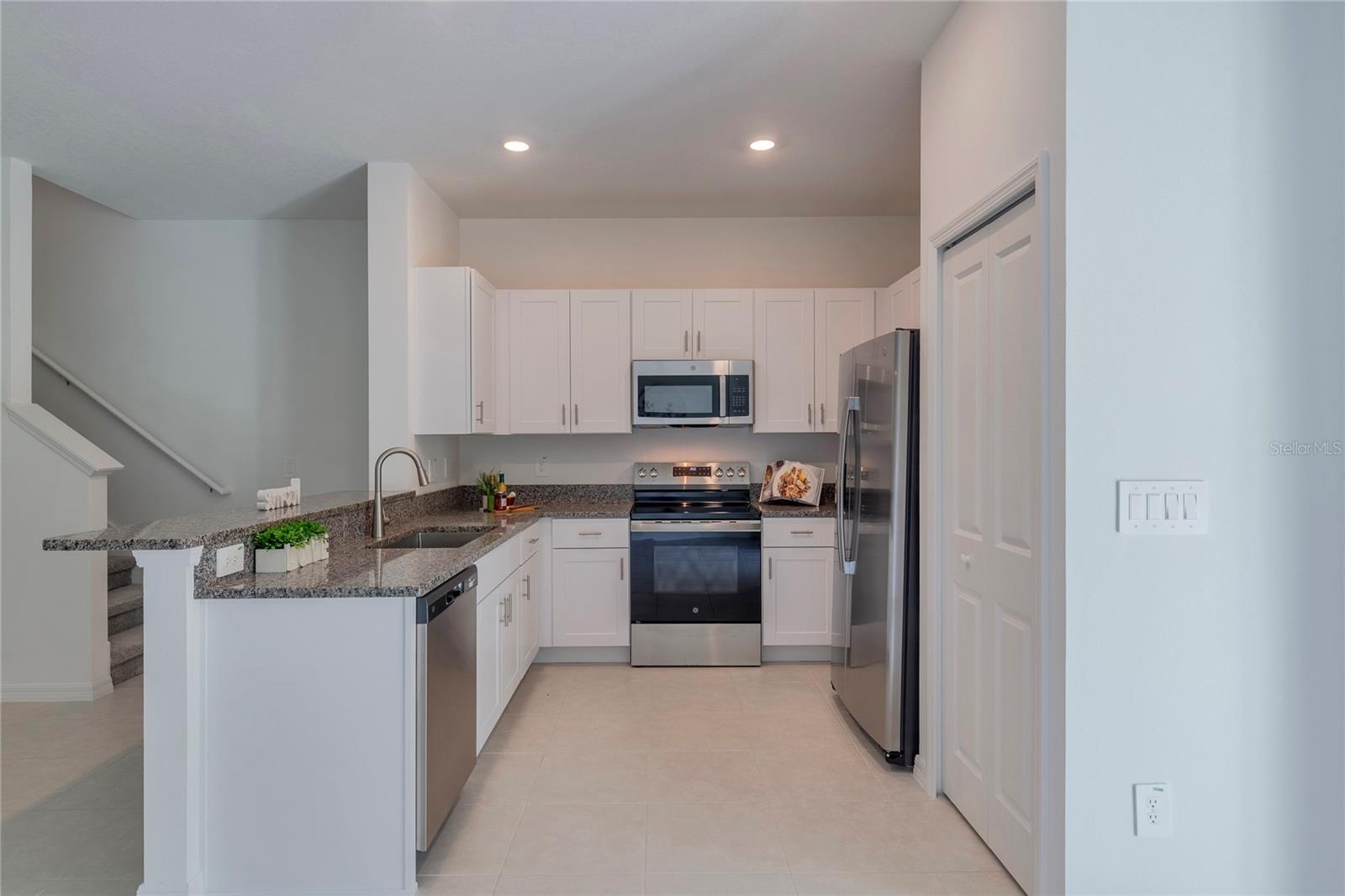 11087 WISHING CLOUD RD, LAND O LAKES, FL, 34638