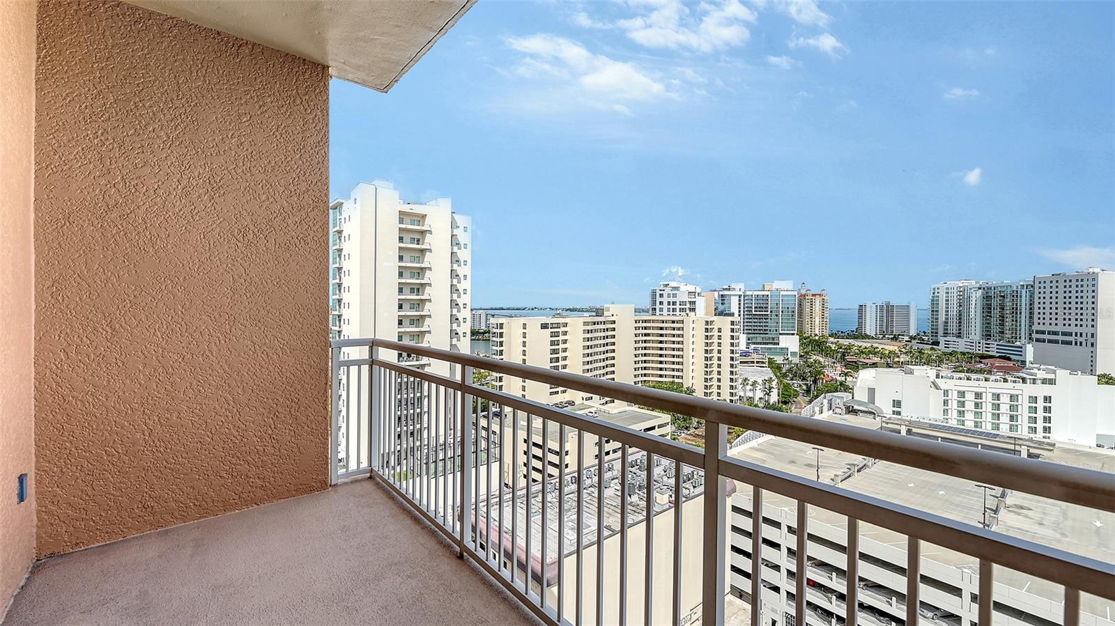 A4658096 Property Photo
