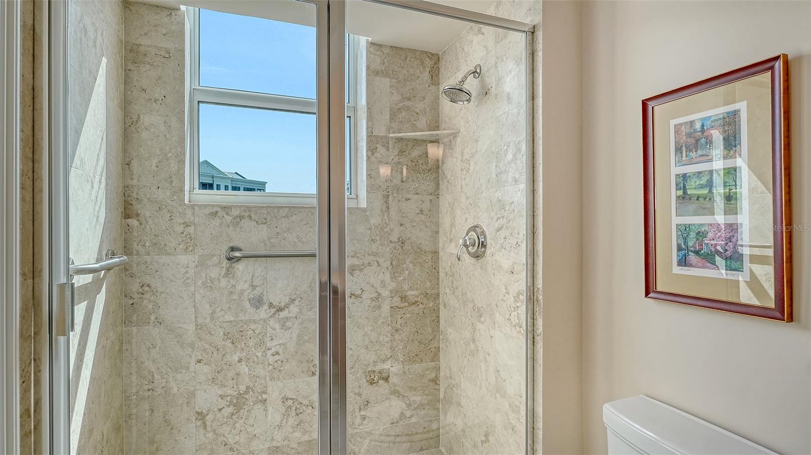 A4658096 Property Photo