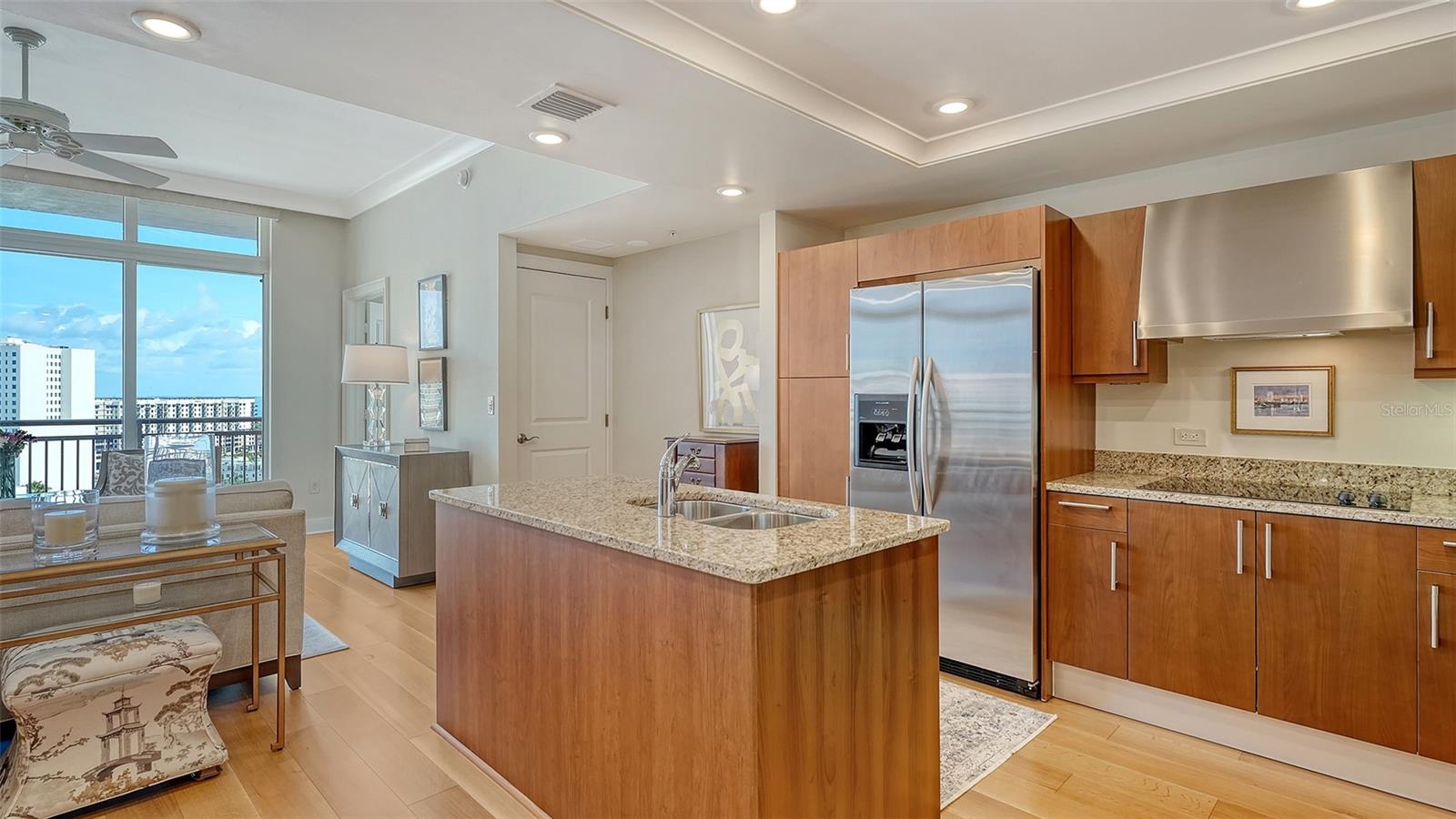 A4658096 Property Photo