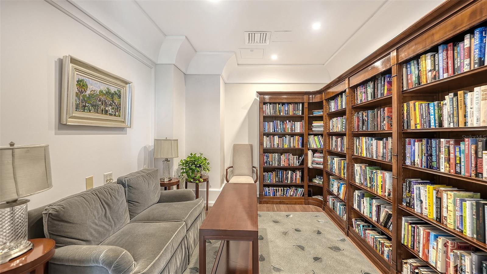 A4658096 Property Photo