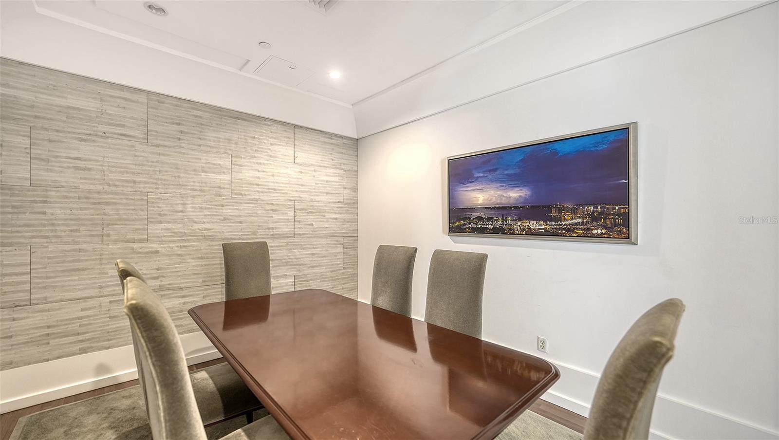 A4658096 Property Photo