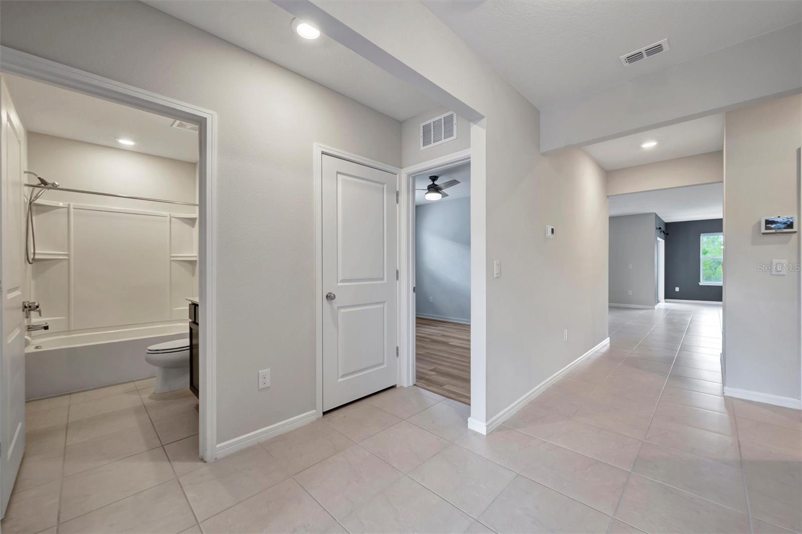 8526 ABALONE LOOP, PARRISH, FL, 34219