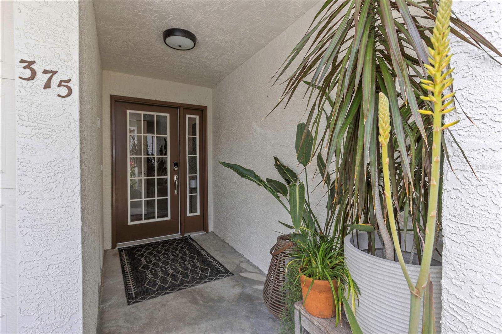 375 MADEIRA CIR, ST PETERSBURG, FL, 33715