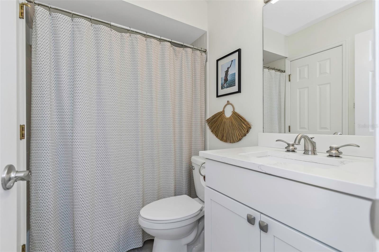 375 MADEIRA CIR, ST PETERSBURG, FL, 33715