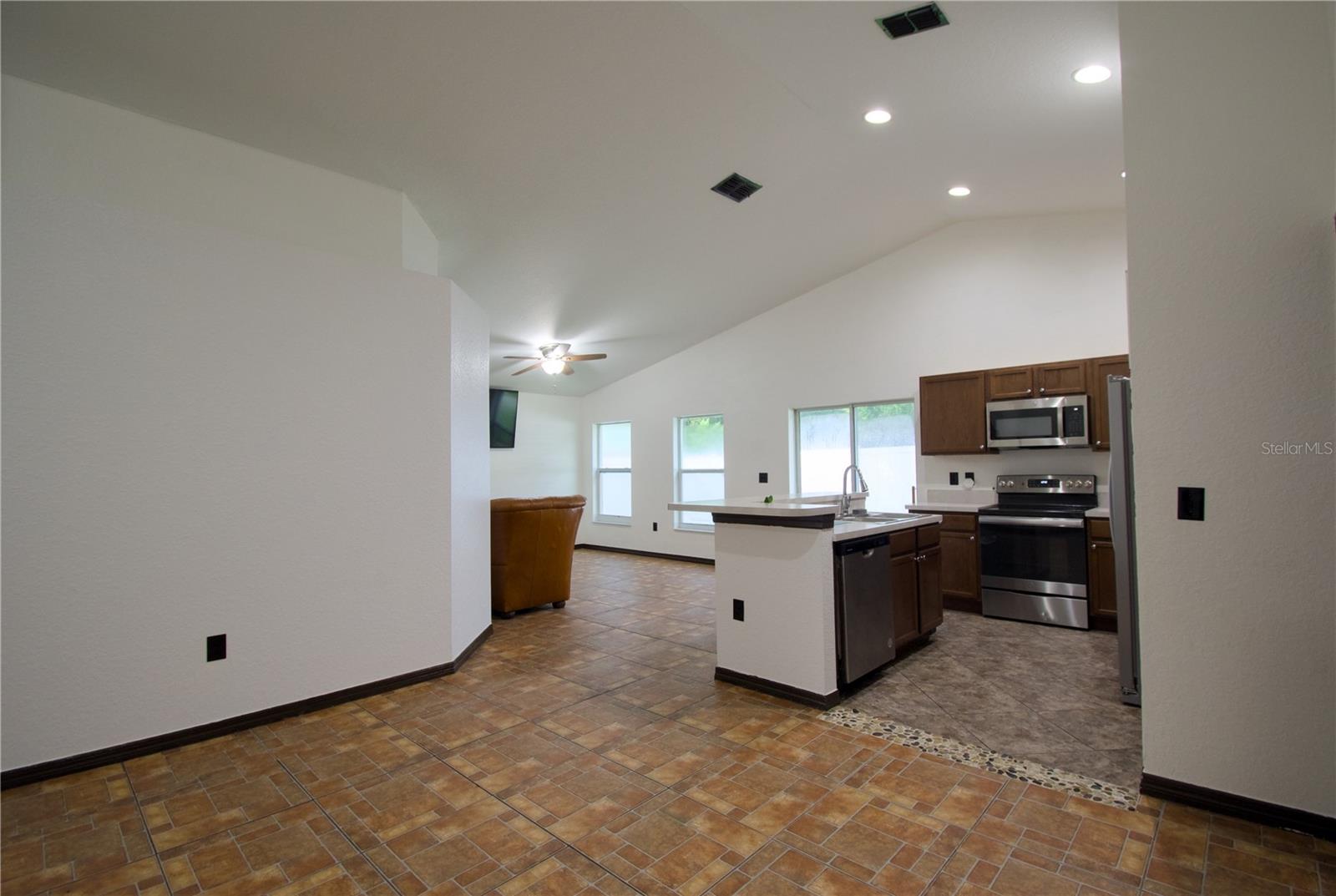 1821 WALLACE MANOR LN, WINTER HAVEN, FL, 33880