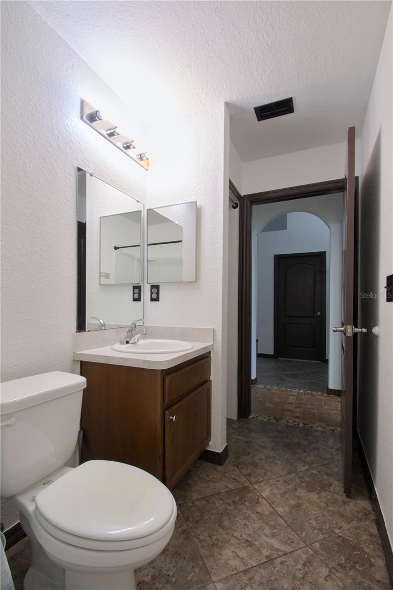 1821 WALLACE MANOR LN, WINTER HAVEN, FL, 33880