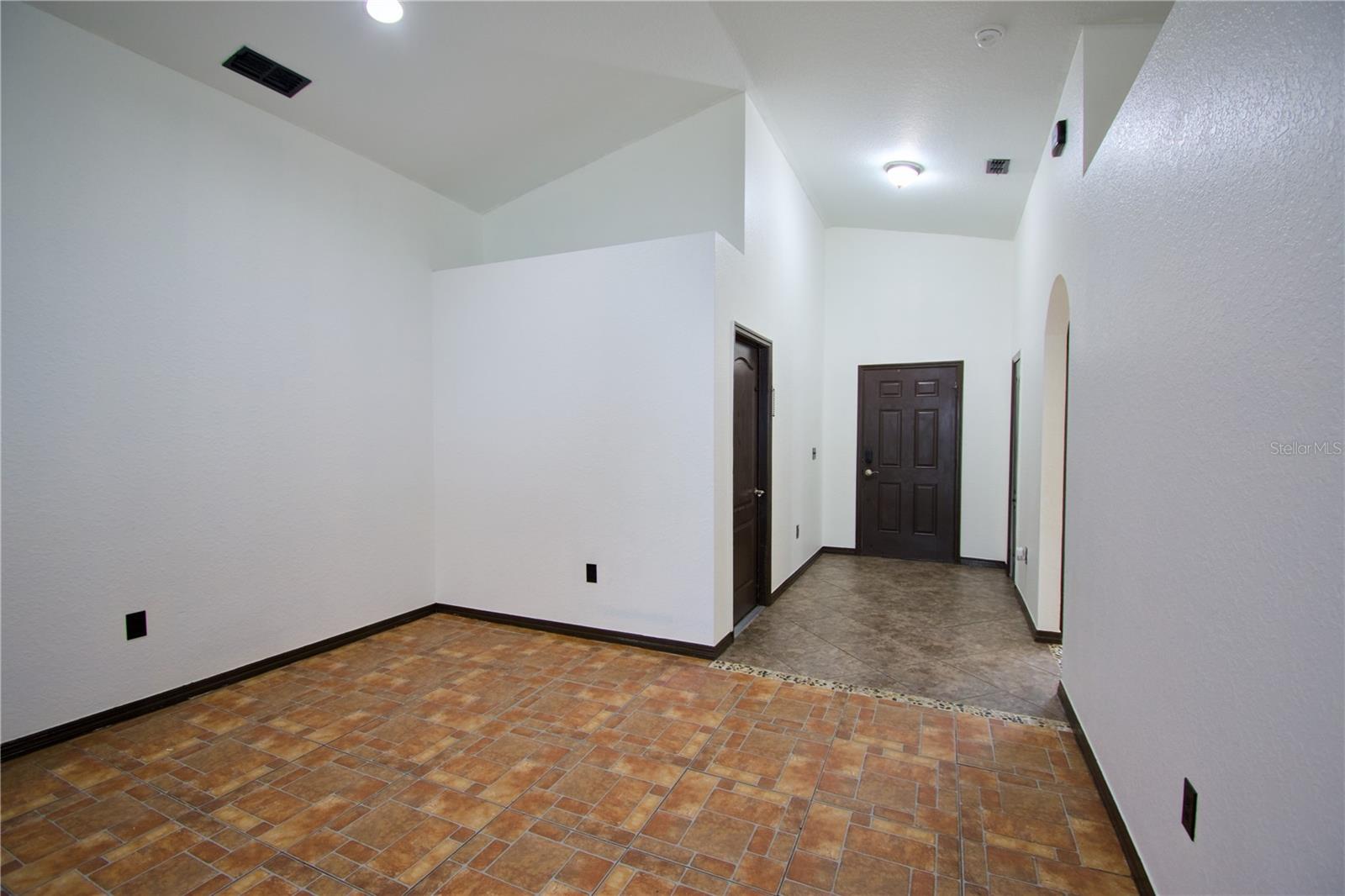 1821 WALLACE MANOR LN, WINTER HAVEN, FL, 33880