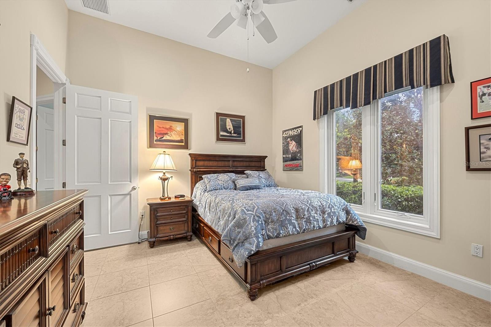 A4658109 Property Photo