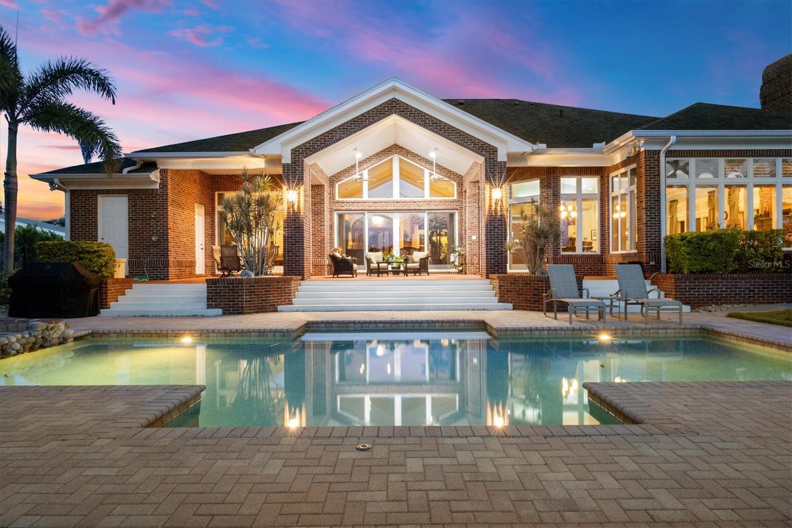 A4658109 Property Photo