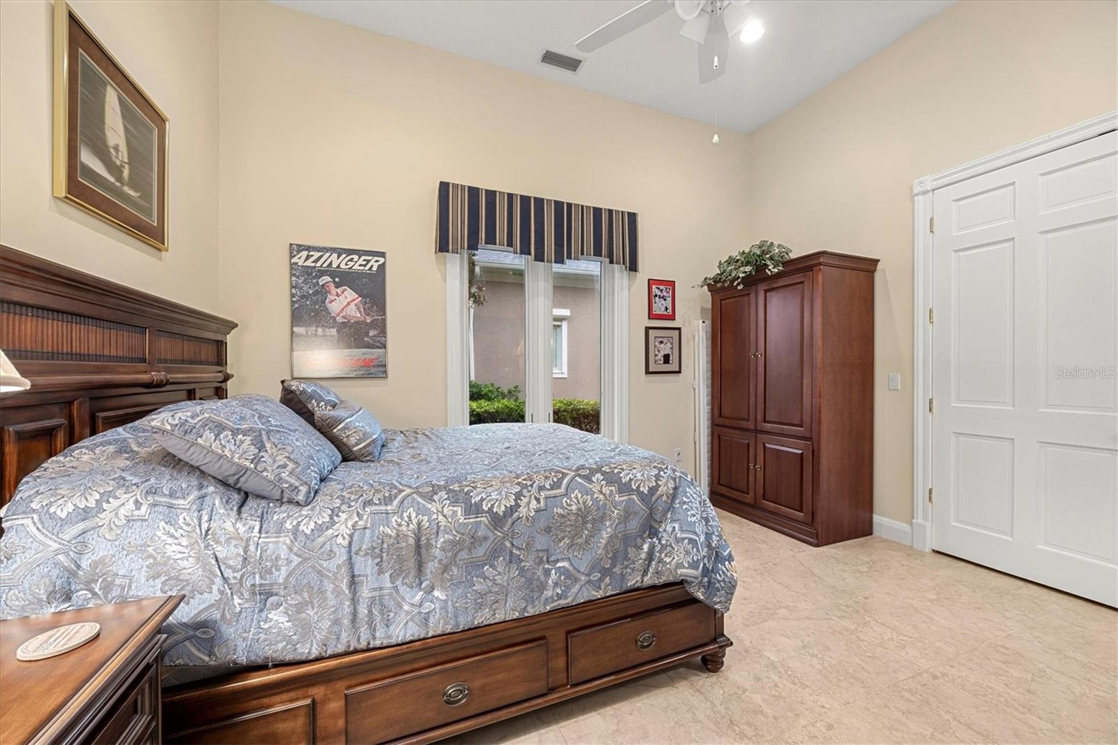 A4658109 Property Photo