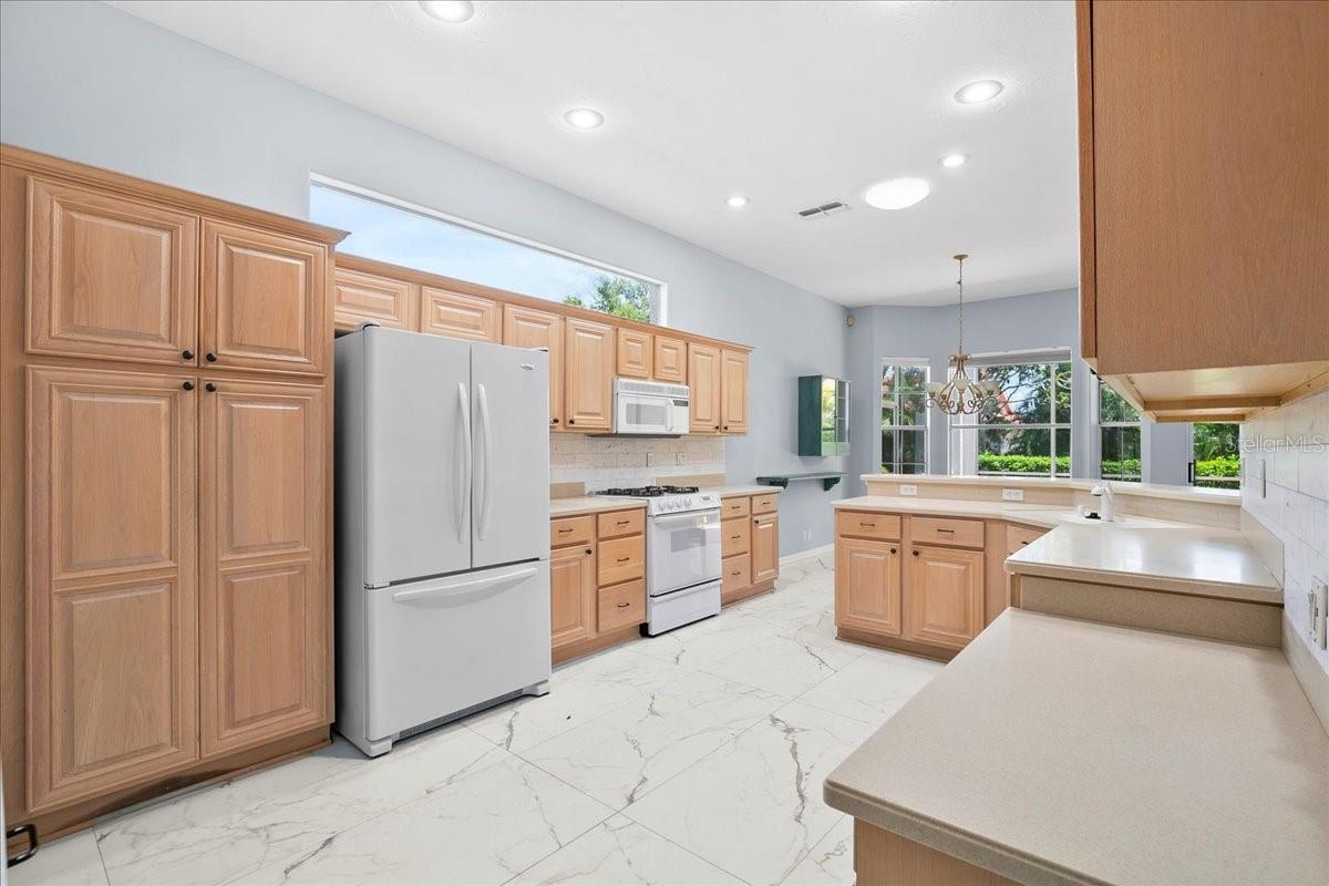 A4658111 Property Photo