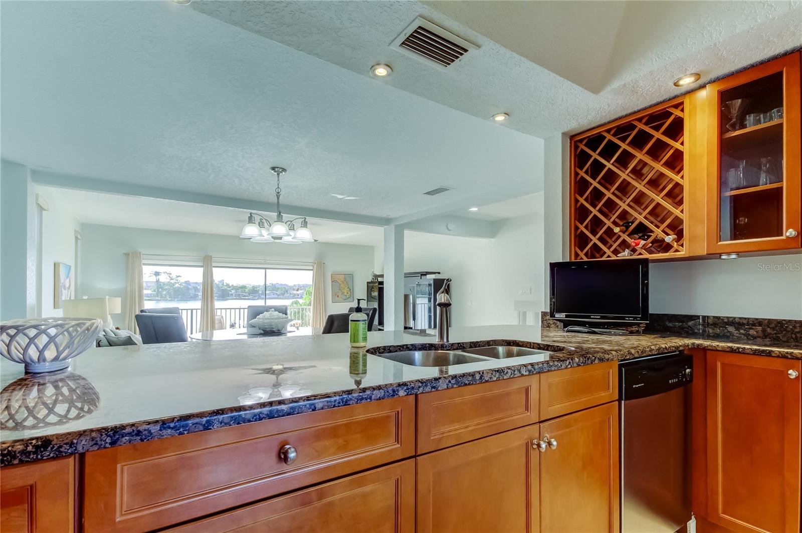 135 92ND AVE #5, TREASURE ISLAND, FL, 33706