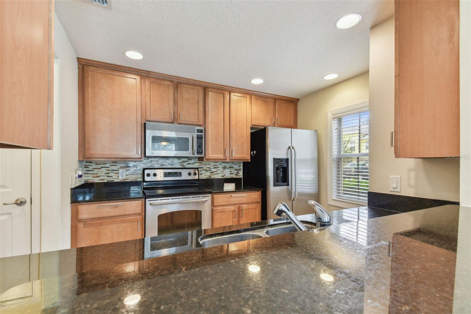 6262 MAISIE RD, ZEPHYRHILLS, FL, 33542