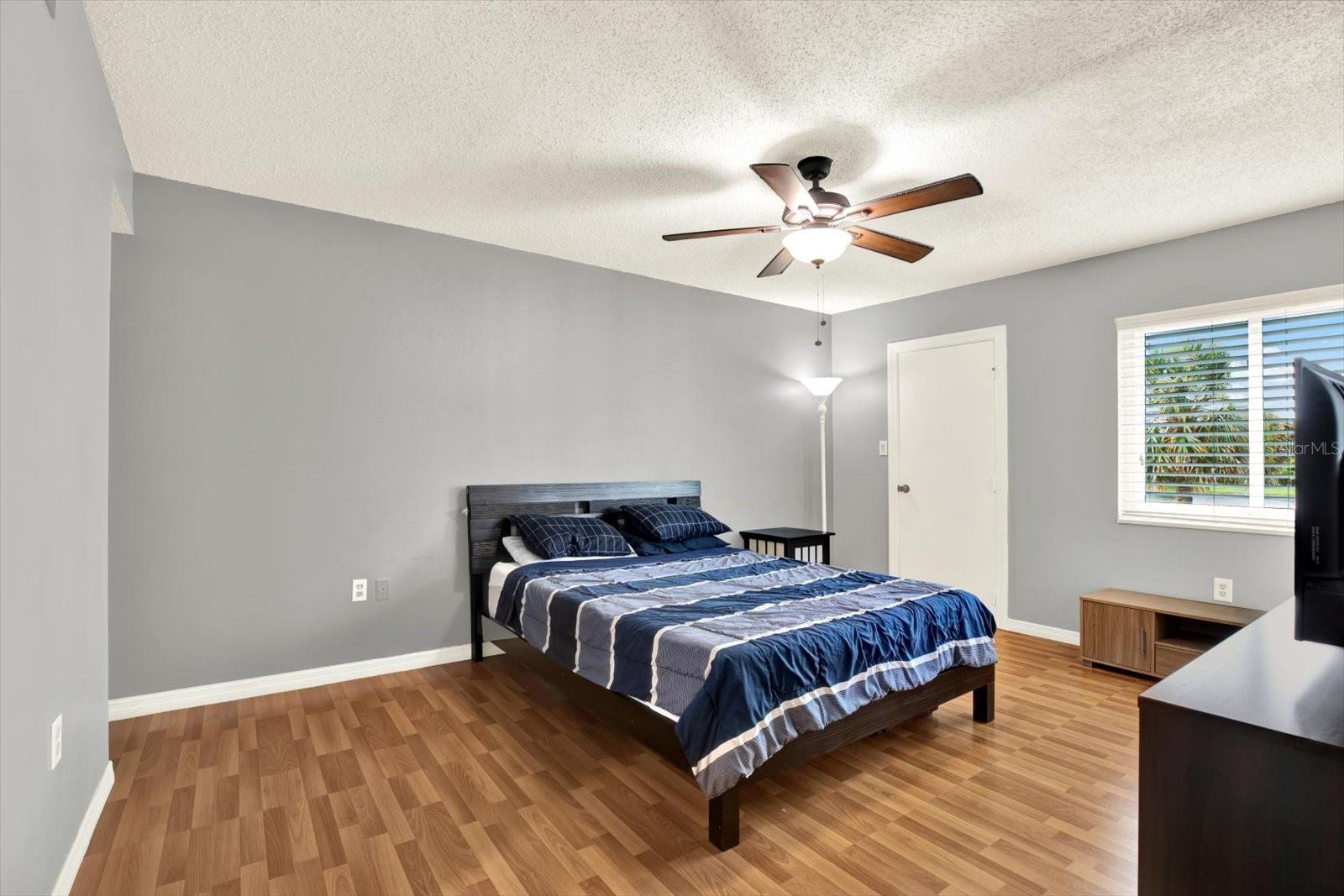 250 CYPRESS LN, OLDSMAR, FL, 34677